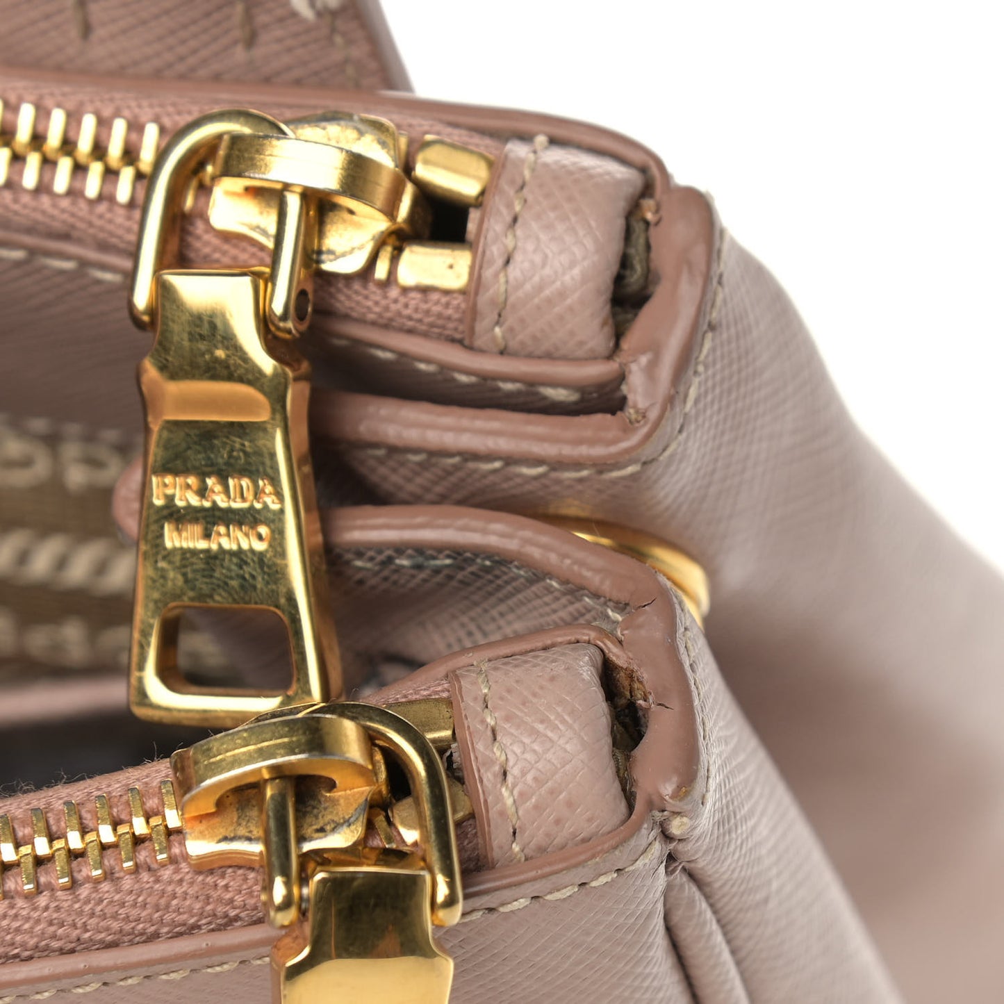 Saffiano Medium Galleria Double Zip Tote Cammeo
