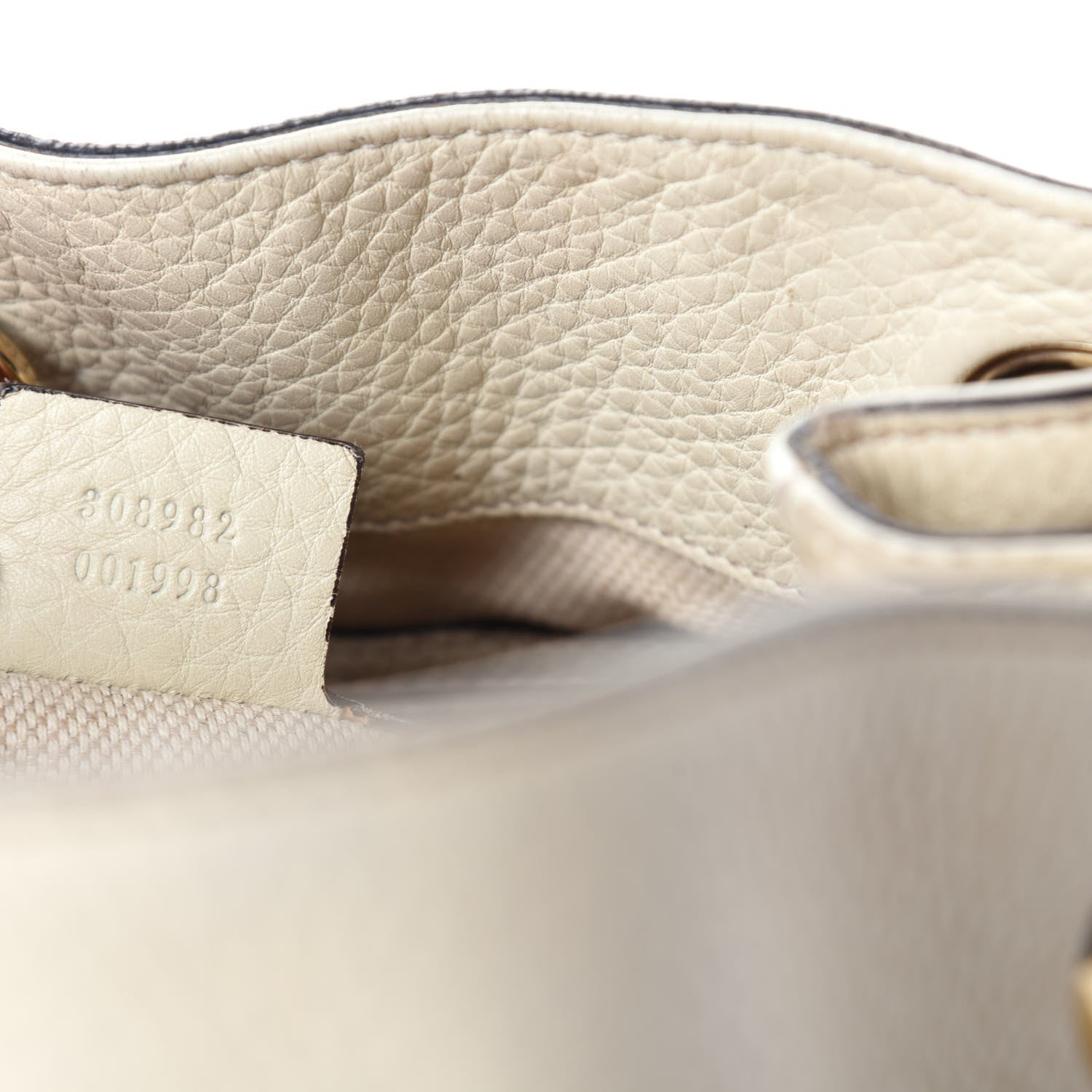 Gucci Pebbled Calfskin Medium Soho Chain Shoulder Bag Off White 13 of 14