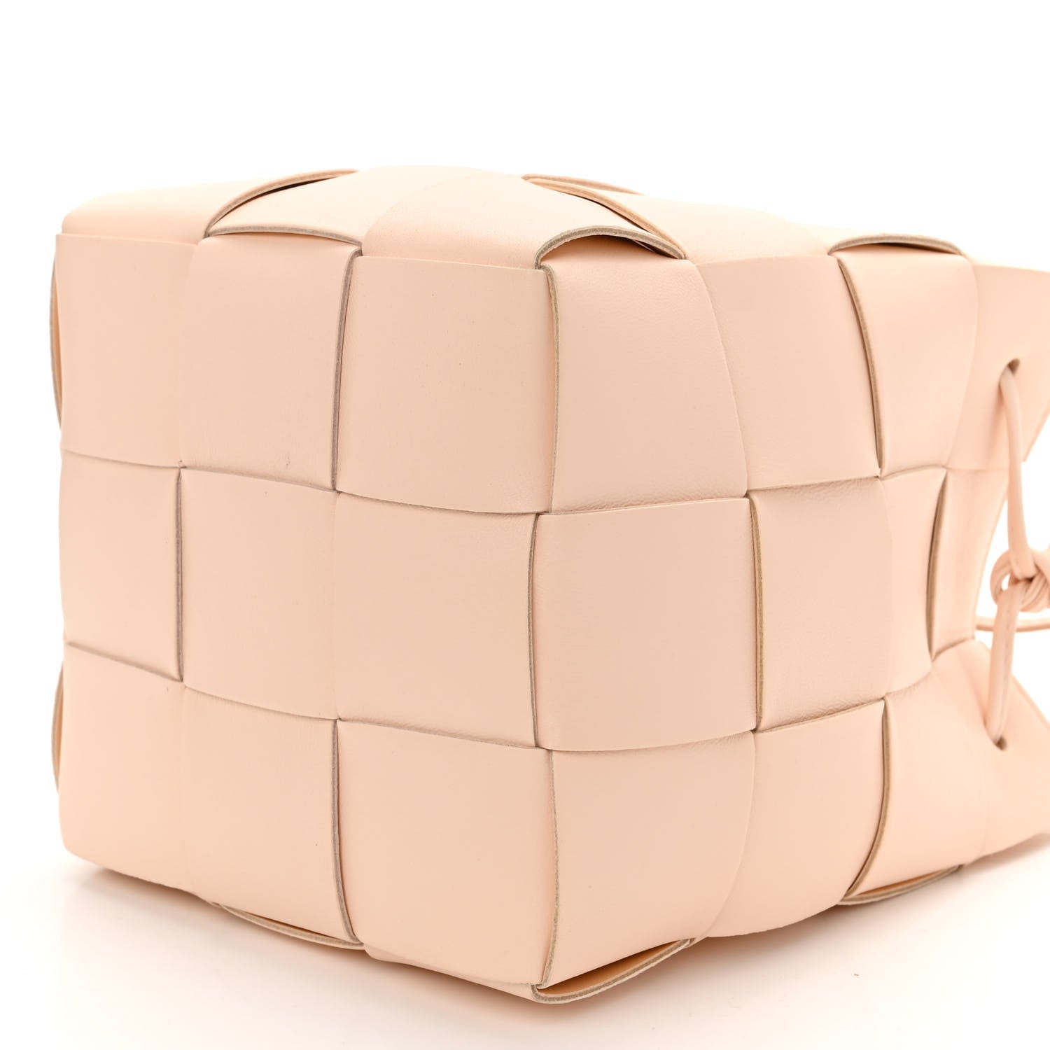 Bottega Veneta Nappa Maxi Intrecciato Cassette Bucket Bag Melon Washed 9 of 10