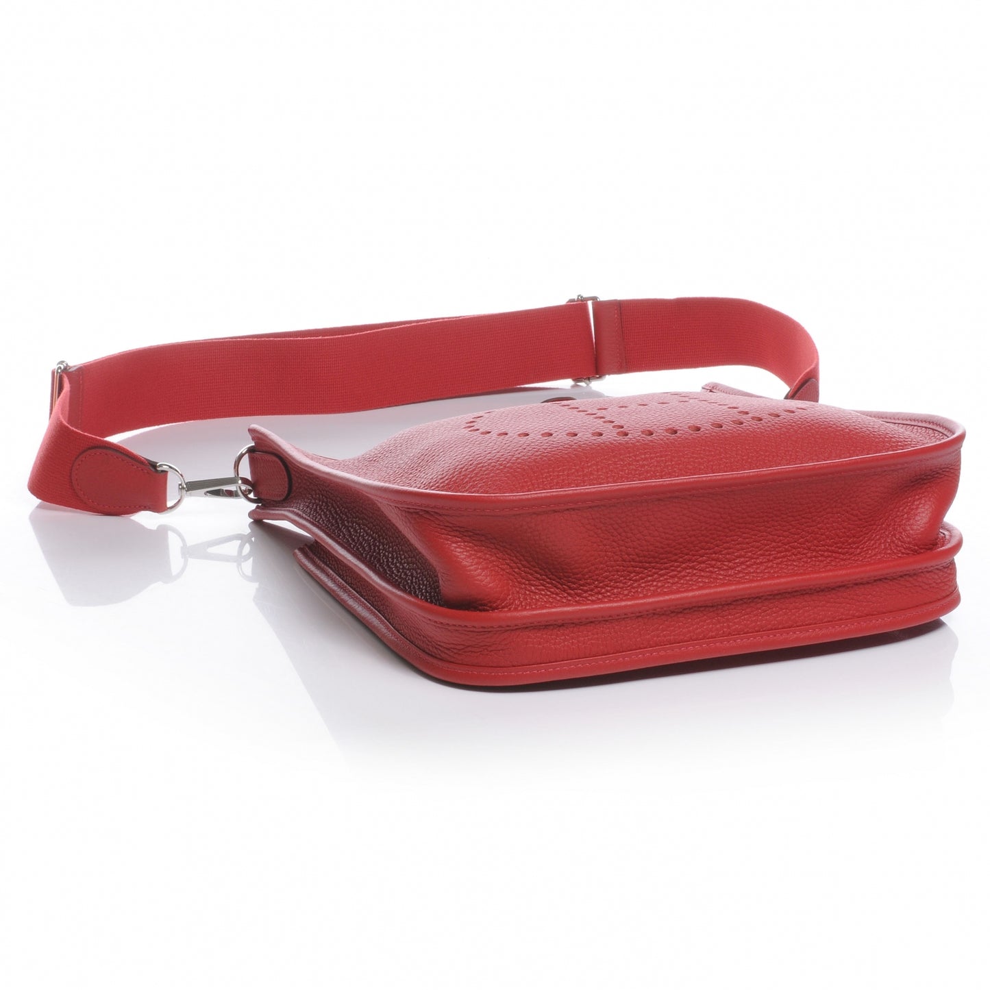 Taurillon Clemence Evelyne III PM Rouge Casaque
