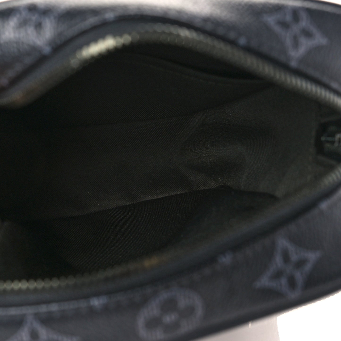 Monogram Eclipse Vivienne Danube PM