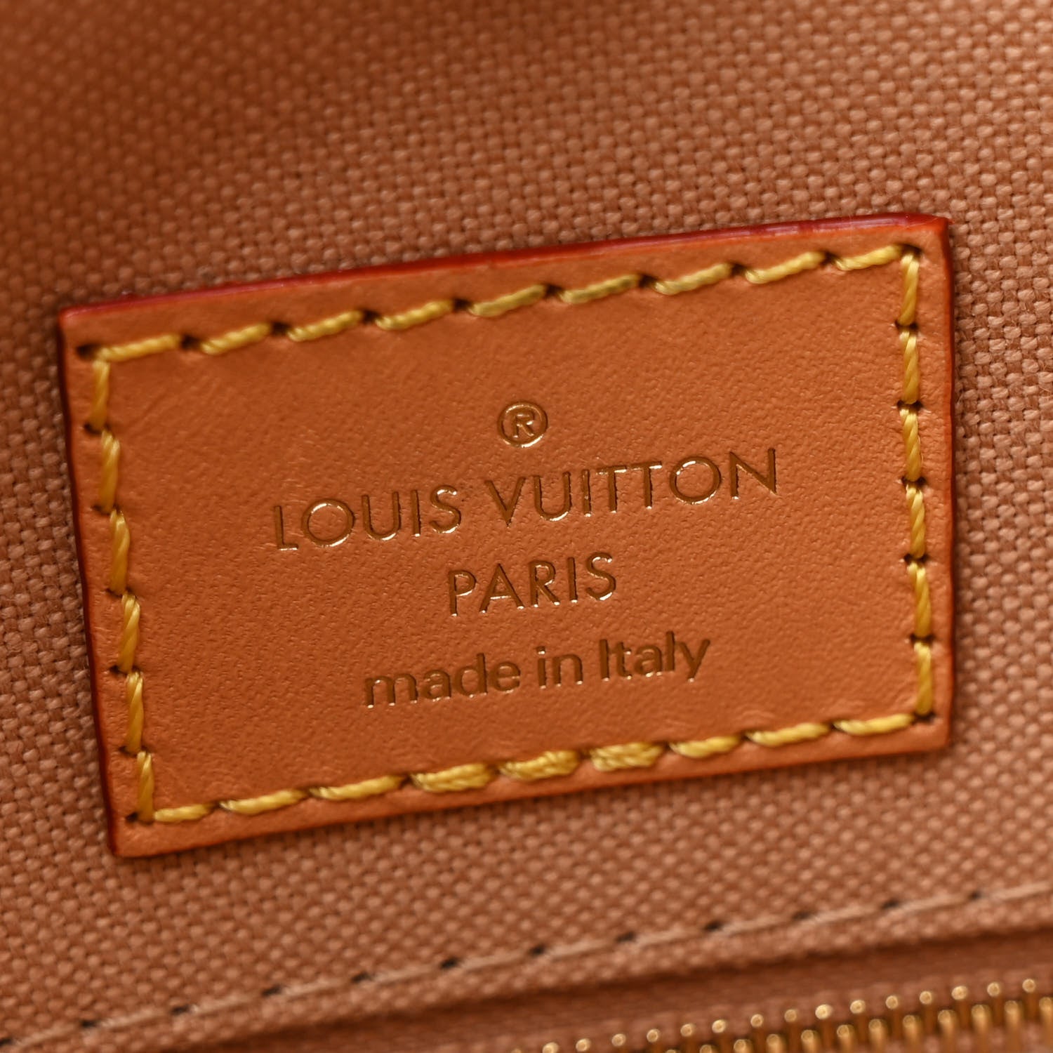 Louis Vuitton Monogram Dune Giant Onthego MM 6 of 11