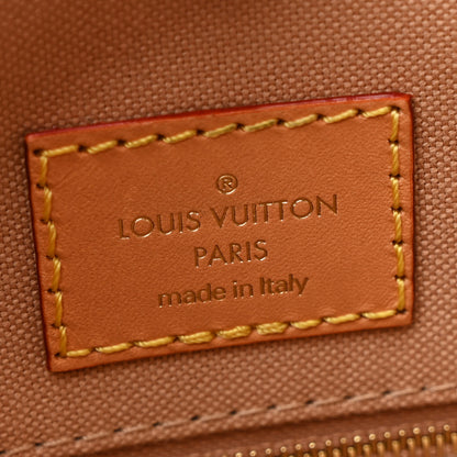 Louis Vuitton Monogram Dune Giant Onthego MM 6 of 11
