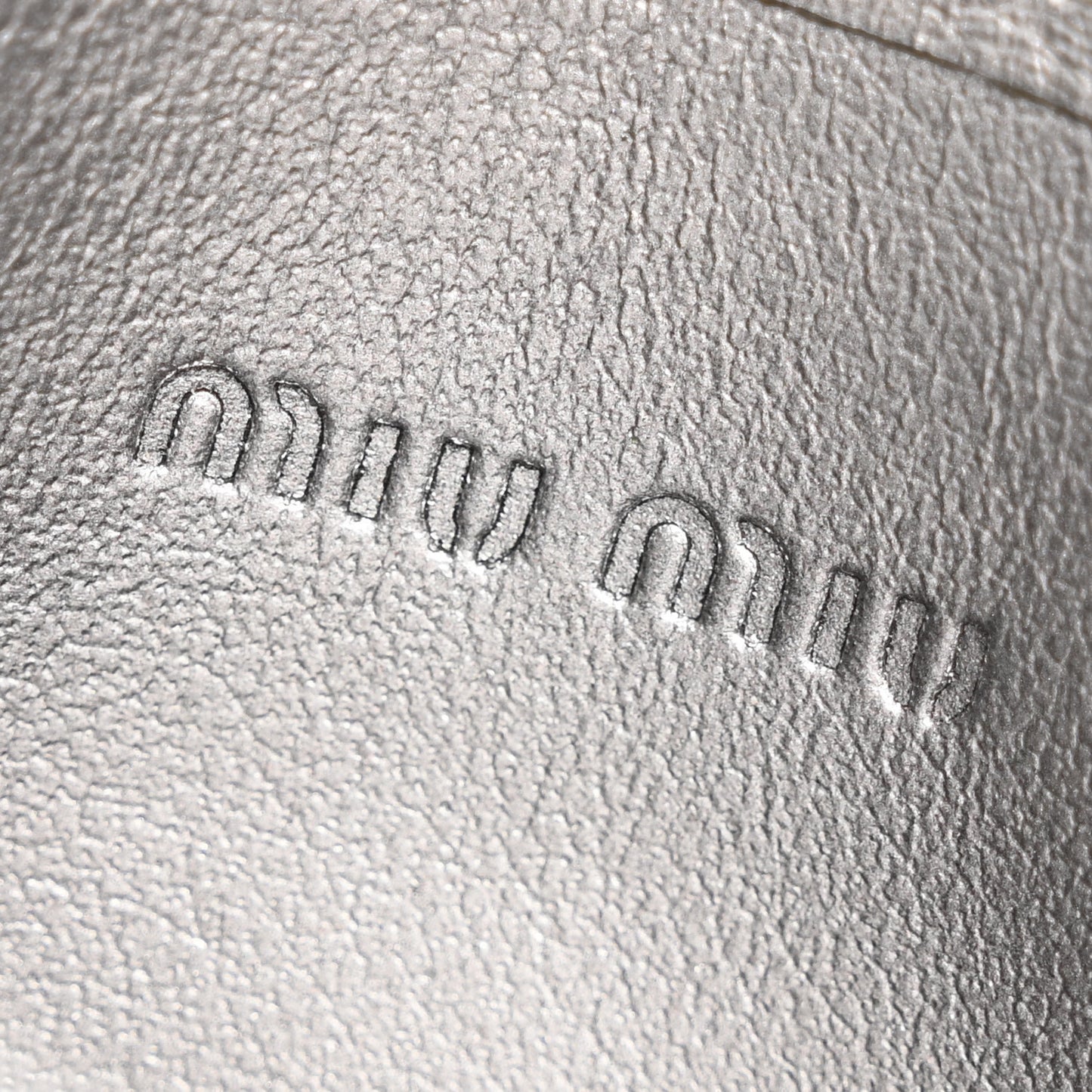 Crocodile Embossed Card Holder Silver