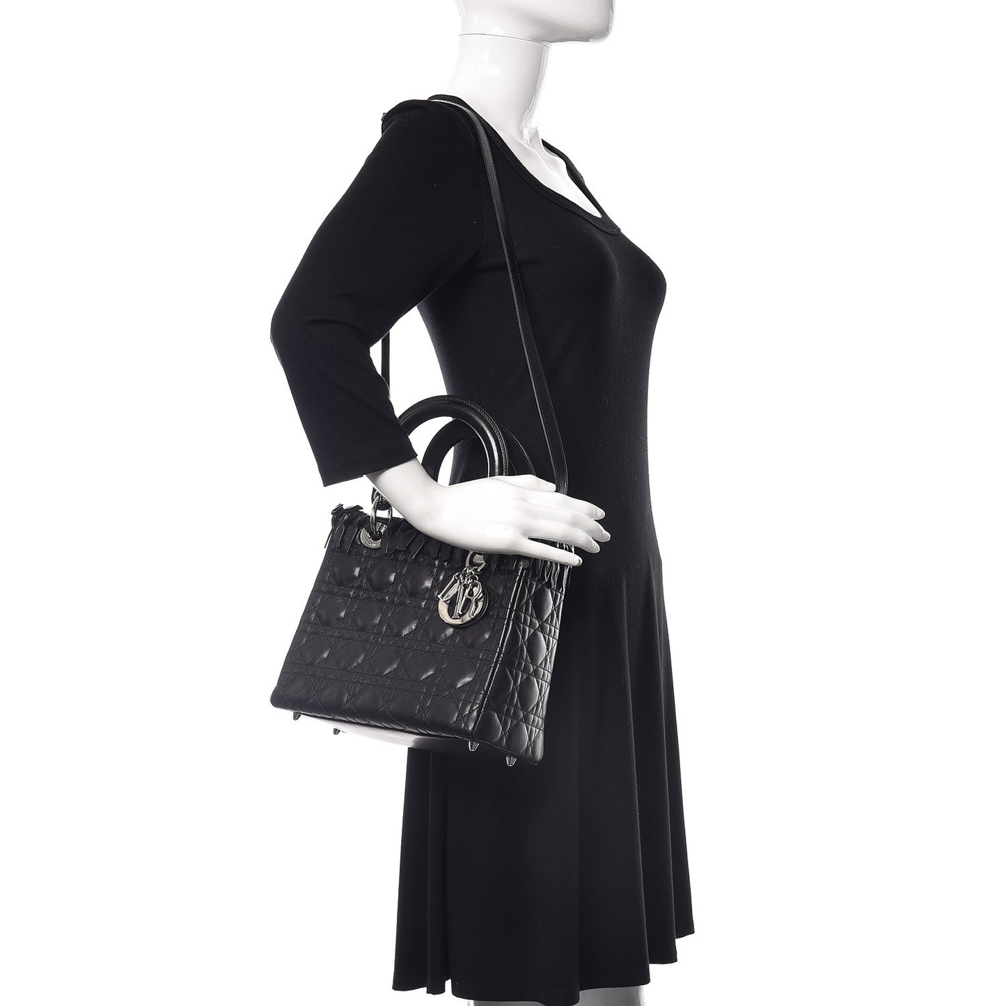 Lambskin Cannage Bow Medium Lady Dior Black