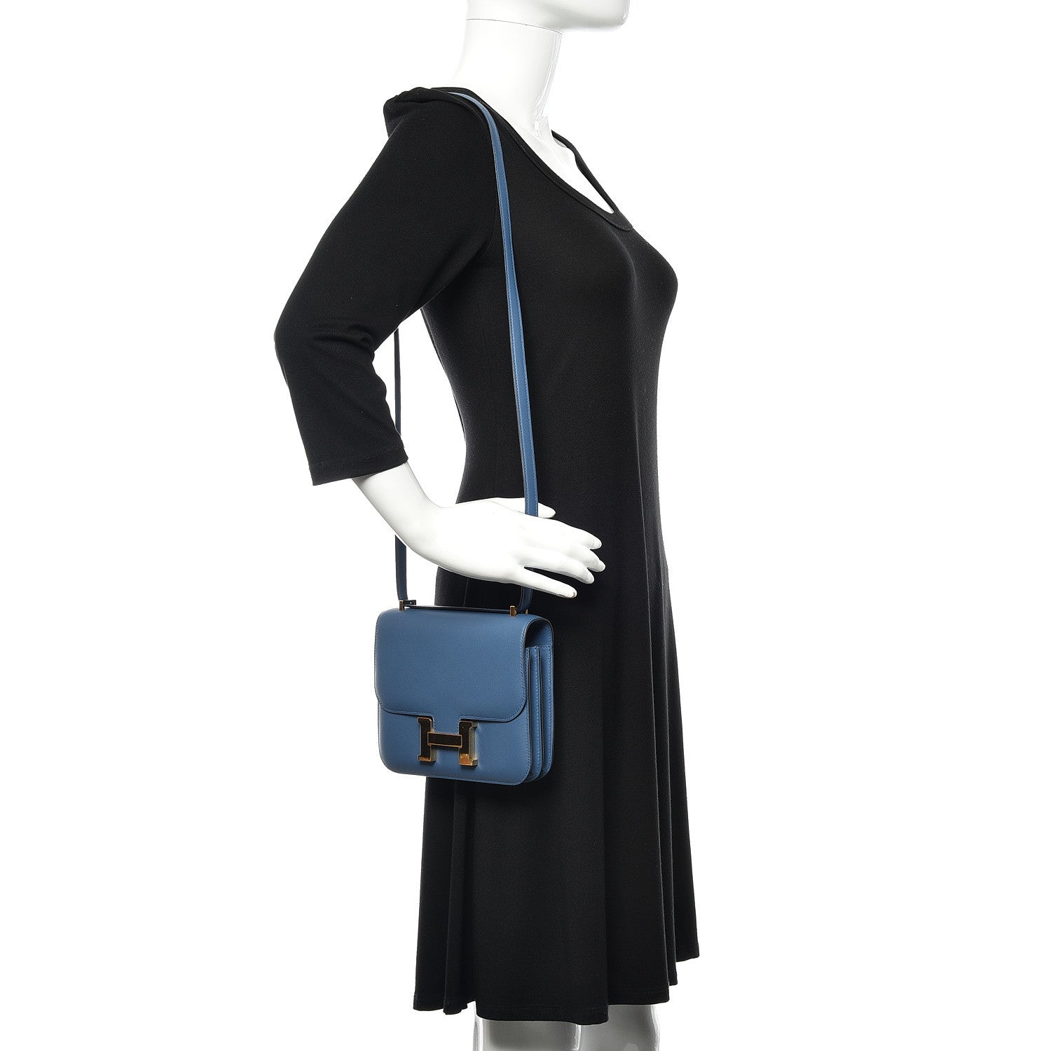 Hermes Swift Constance 18 Bleu Agate 2 of 14