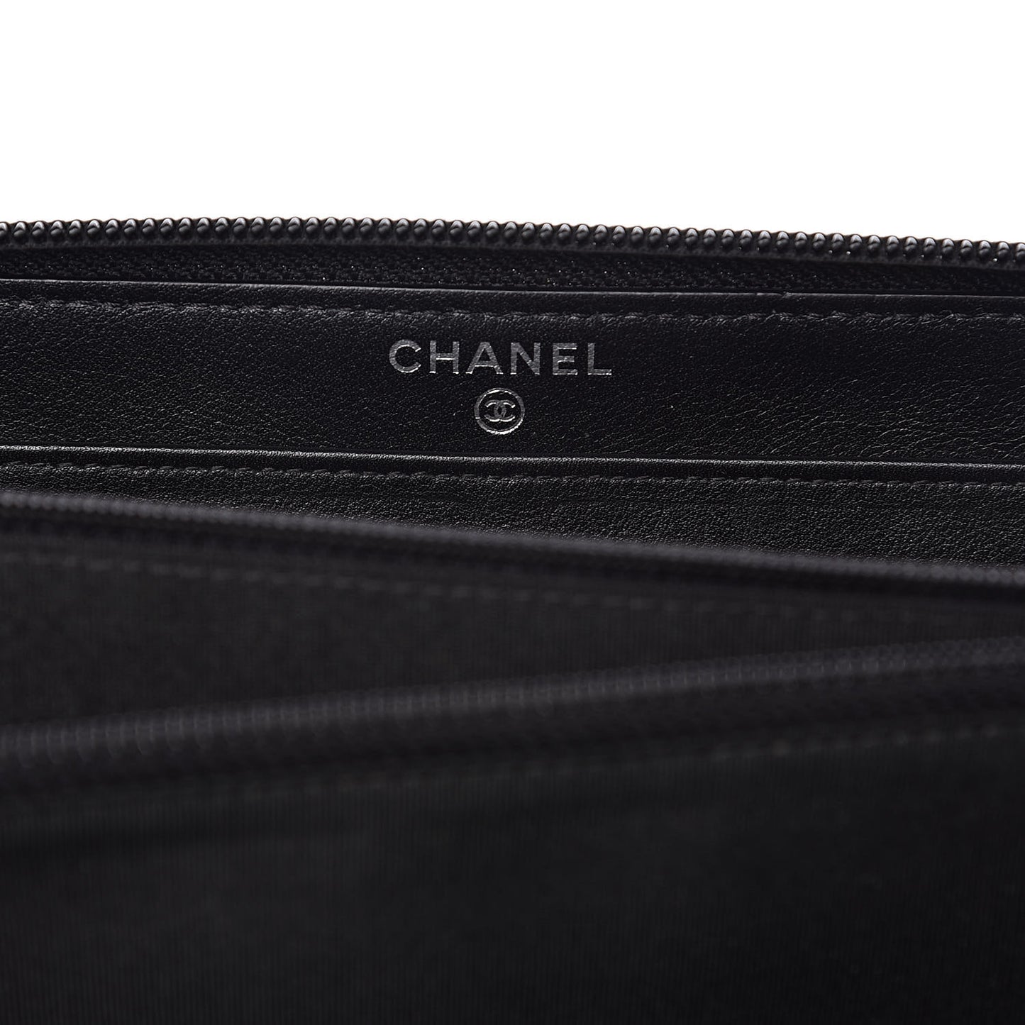 Caviar Timeless CC Zip Around Wallet Black