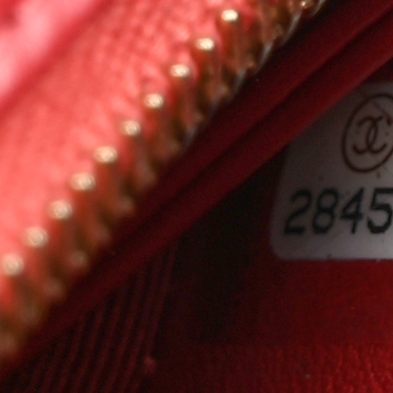 Aged Calfskin Chevron Quilted Small Gabrielle Hobo Red