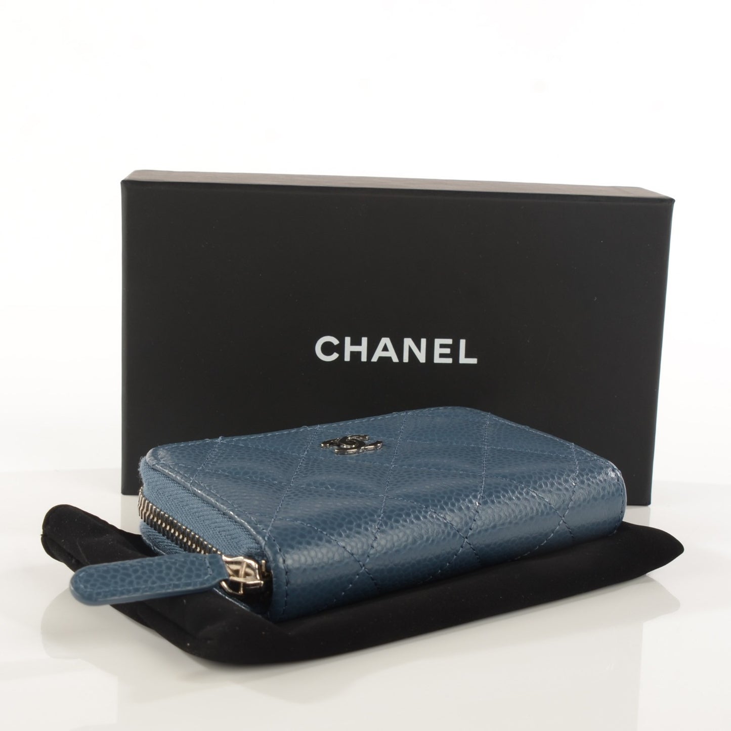 Caviar Quilted Zip Coin Purse Blue