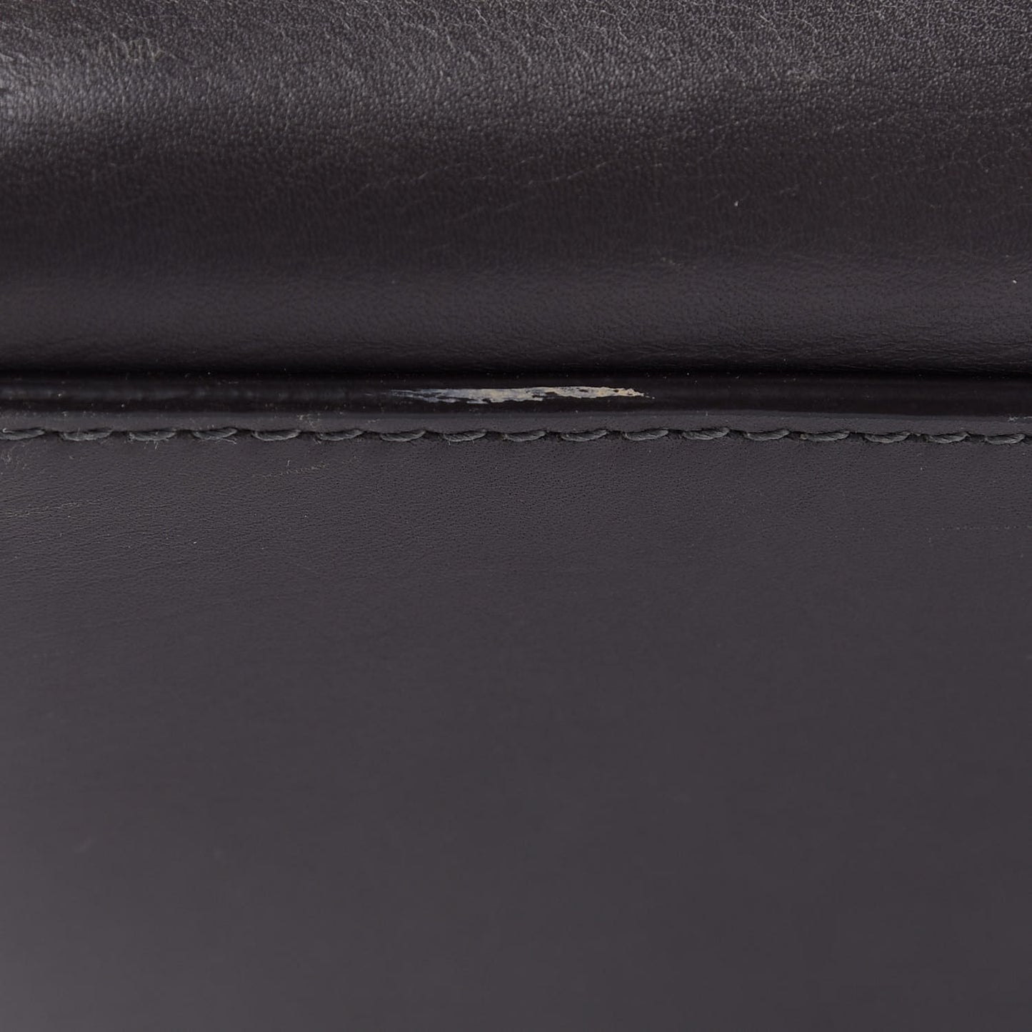 Smooth Calfskin Suede Medium Trapeze Grey