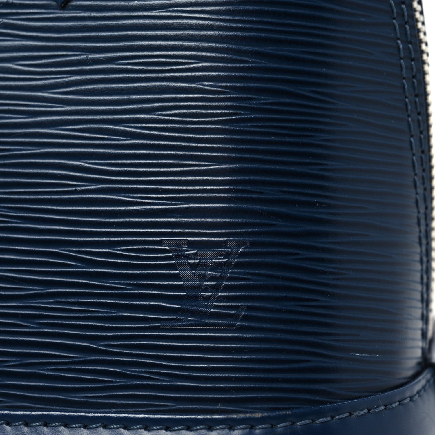 Louis Vuitton Epi Alma BB Indigo 7 of 8