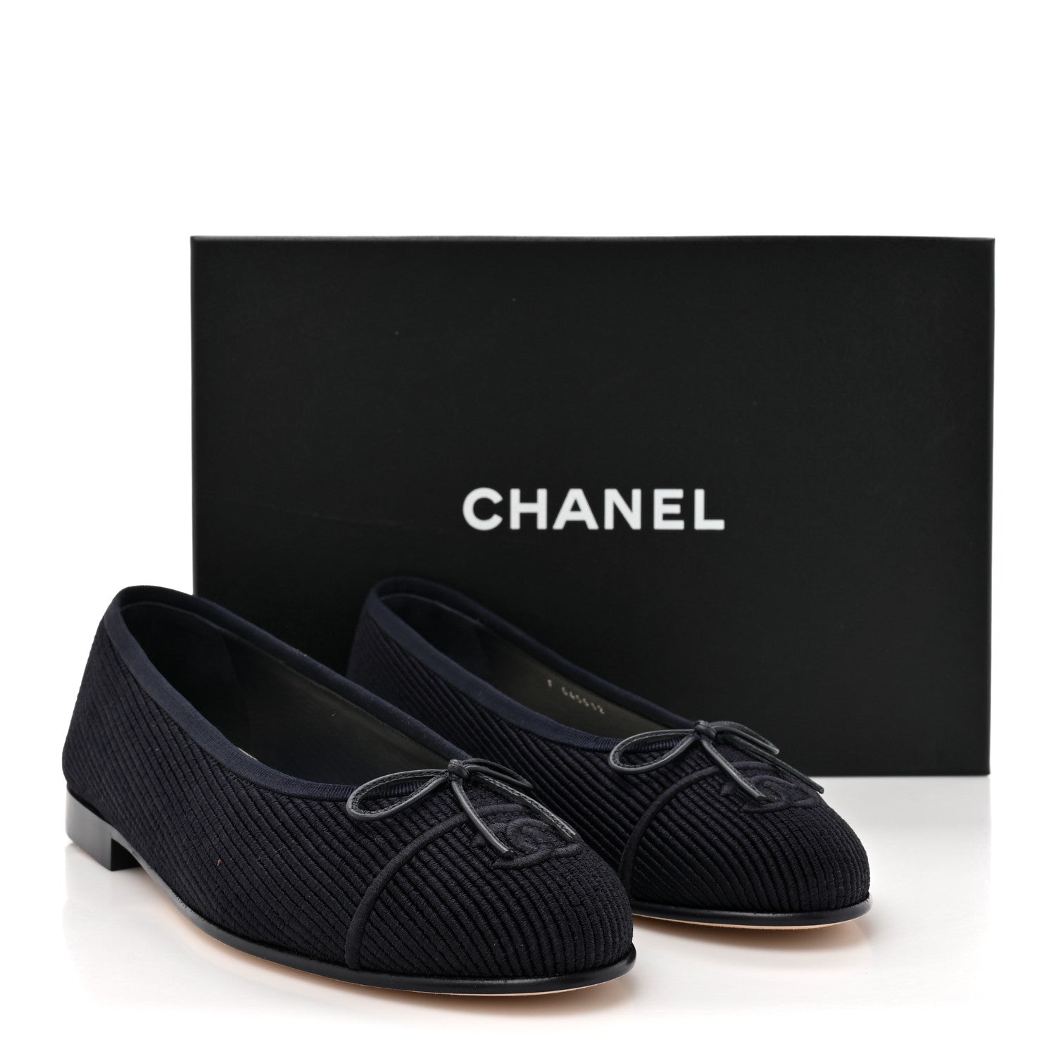 Chanel Embroidered Fabric Cap Toe CC Ballerina Flats 38 Dark Navy Blue 9 of 9