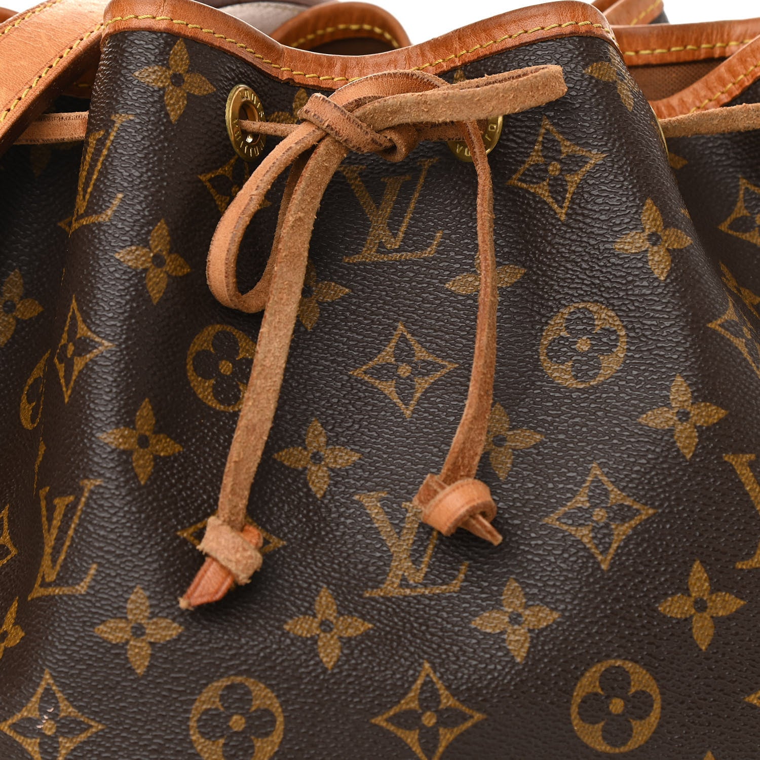 Louis Vuitton Monogram Petit Noe 7 of 22