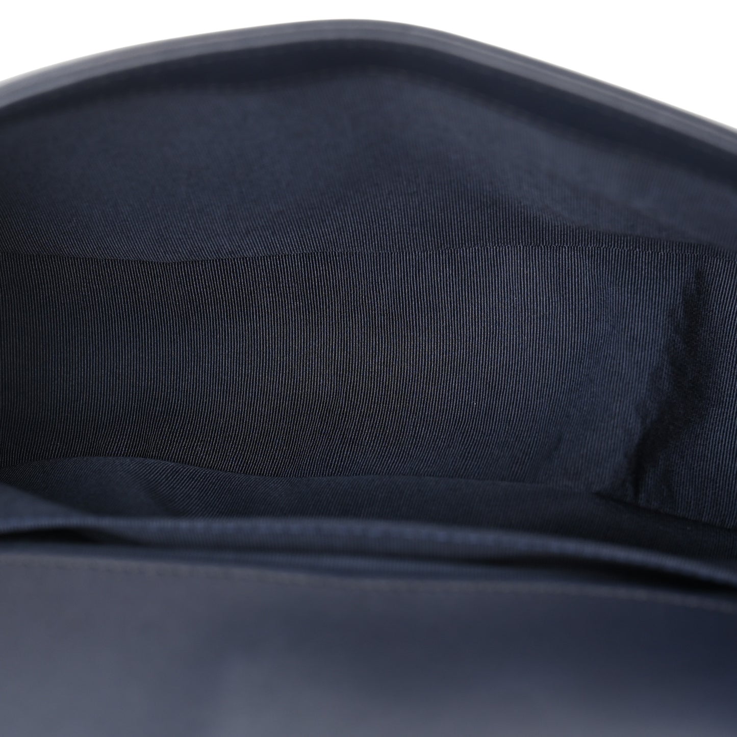 Lambskin Quilted Medium Boy Flap Dark Dark Navy