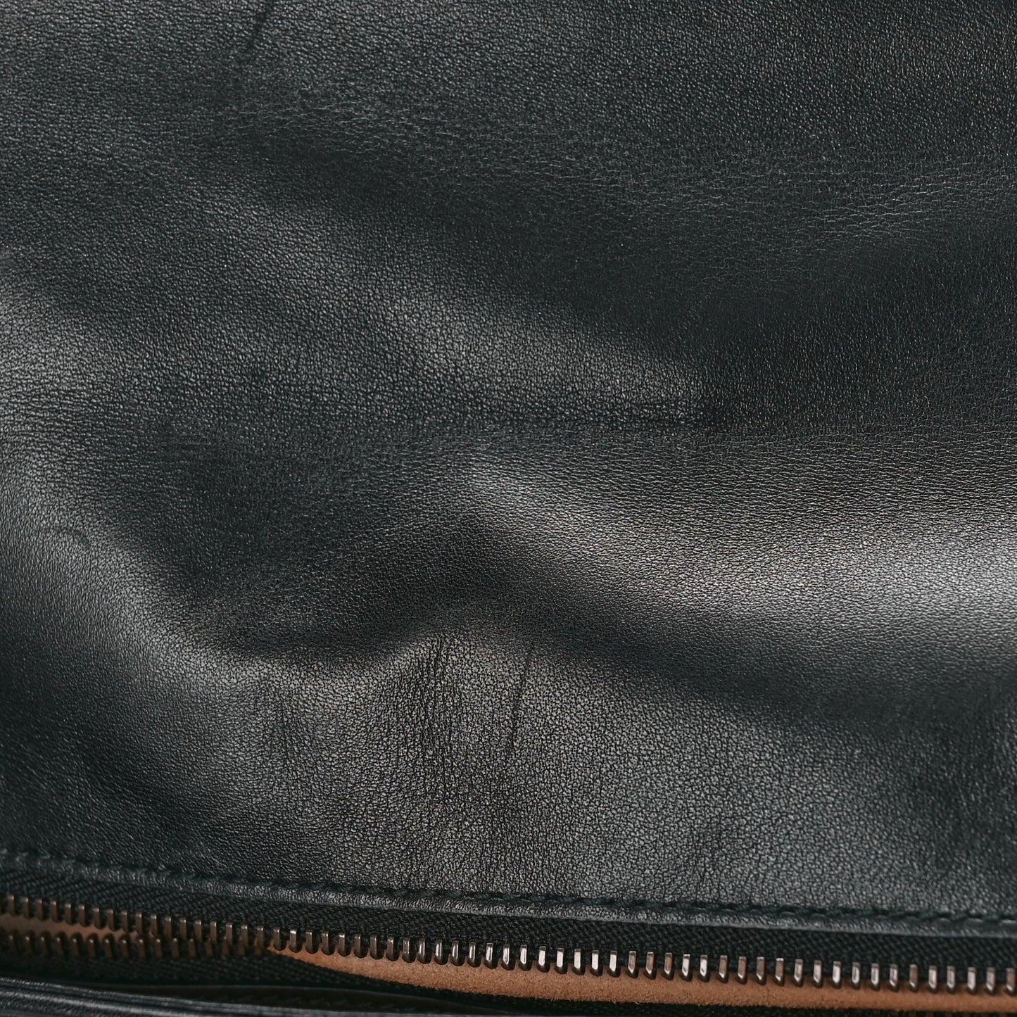 Calfskin Matelasse Medium GG Marmont Shoulder Bag Black