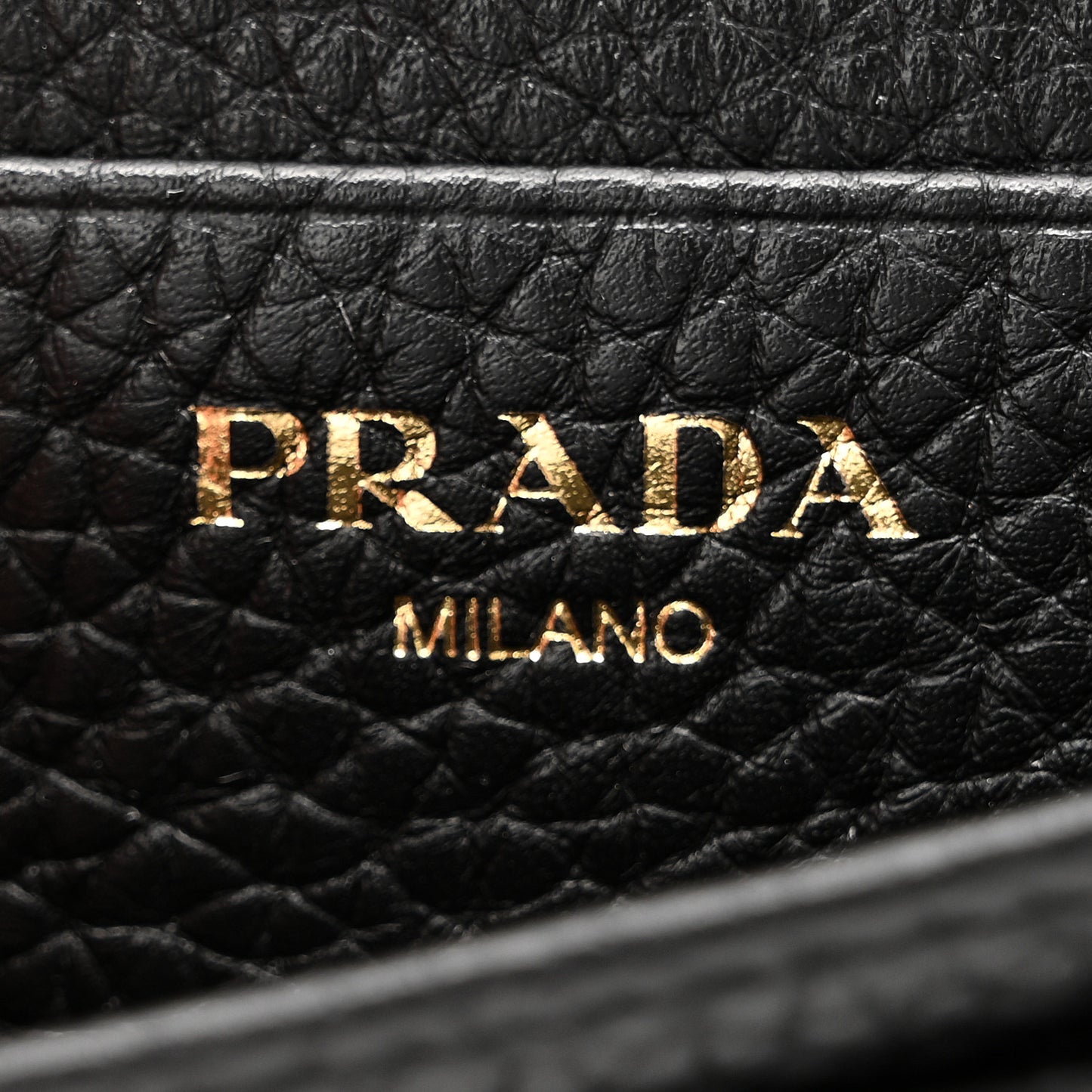 Vitello Grain Move Card Holder Black