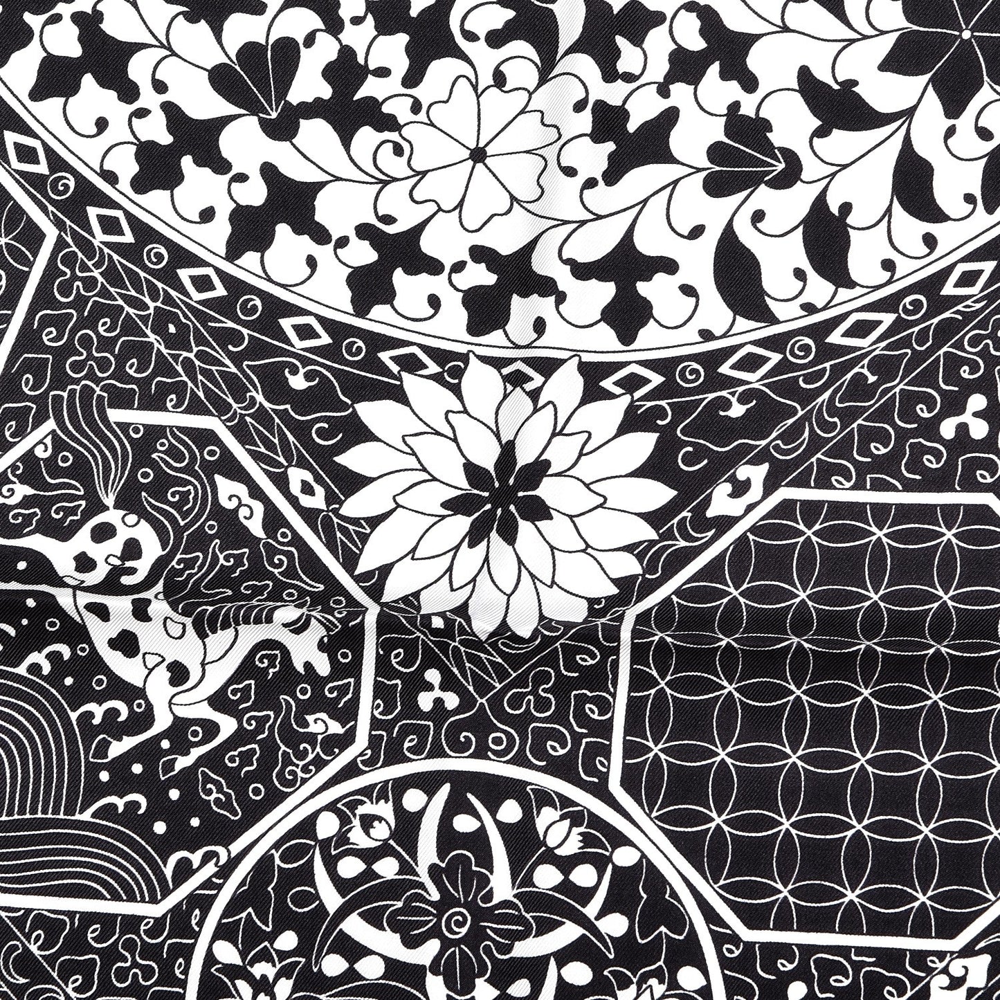 Silk Collections Imperiales Scarf 90 White Black