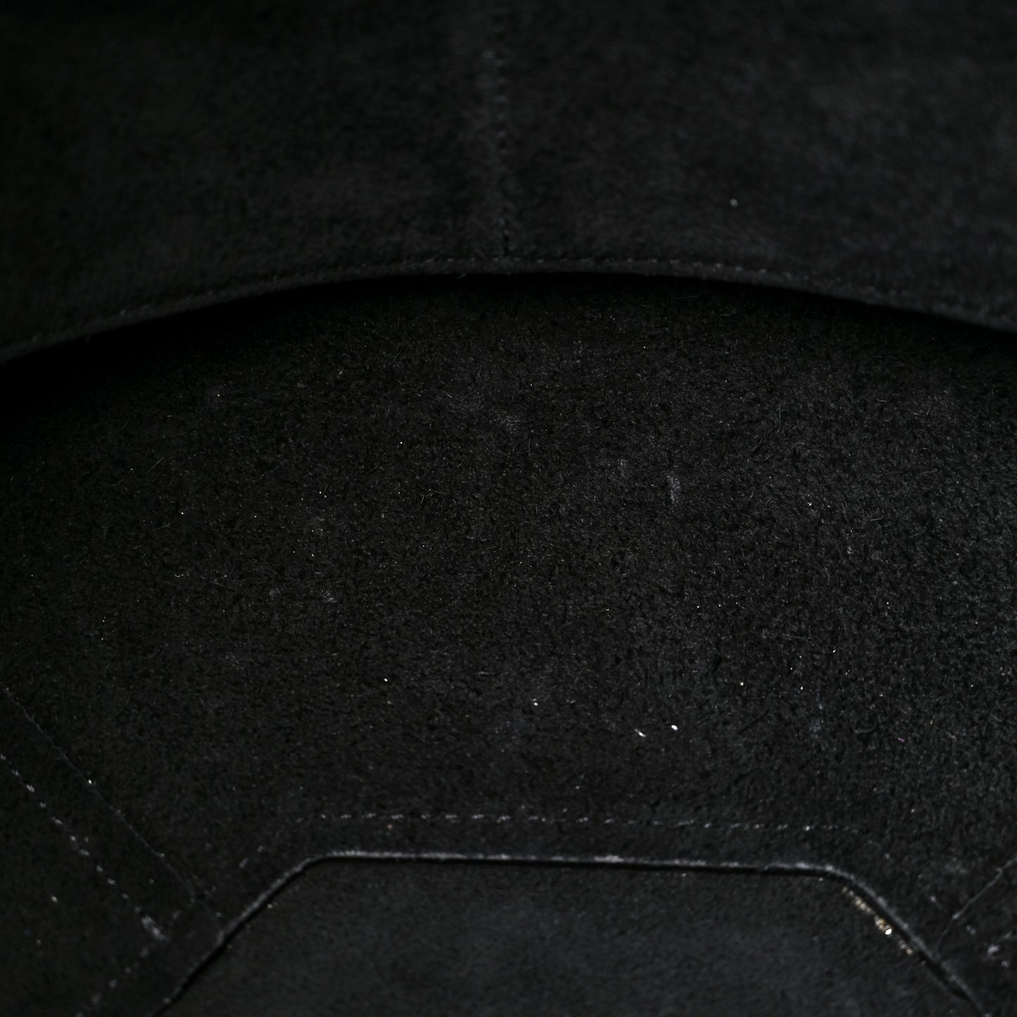 Soft Grained Calfskin Medium Belt Cabas Phantom Black