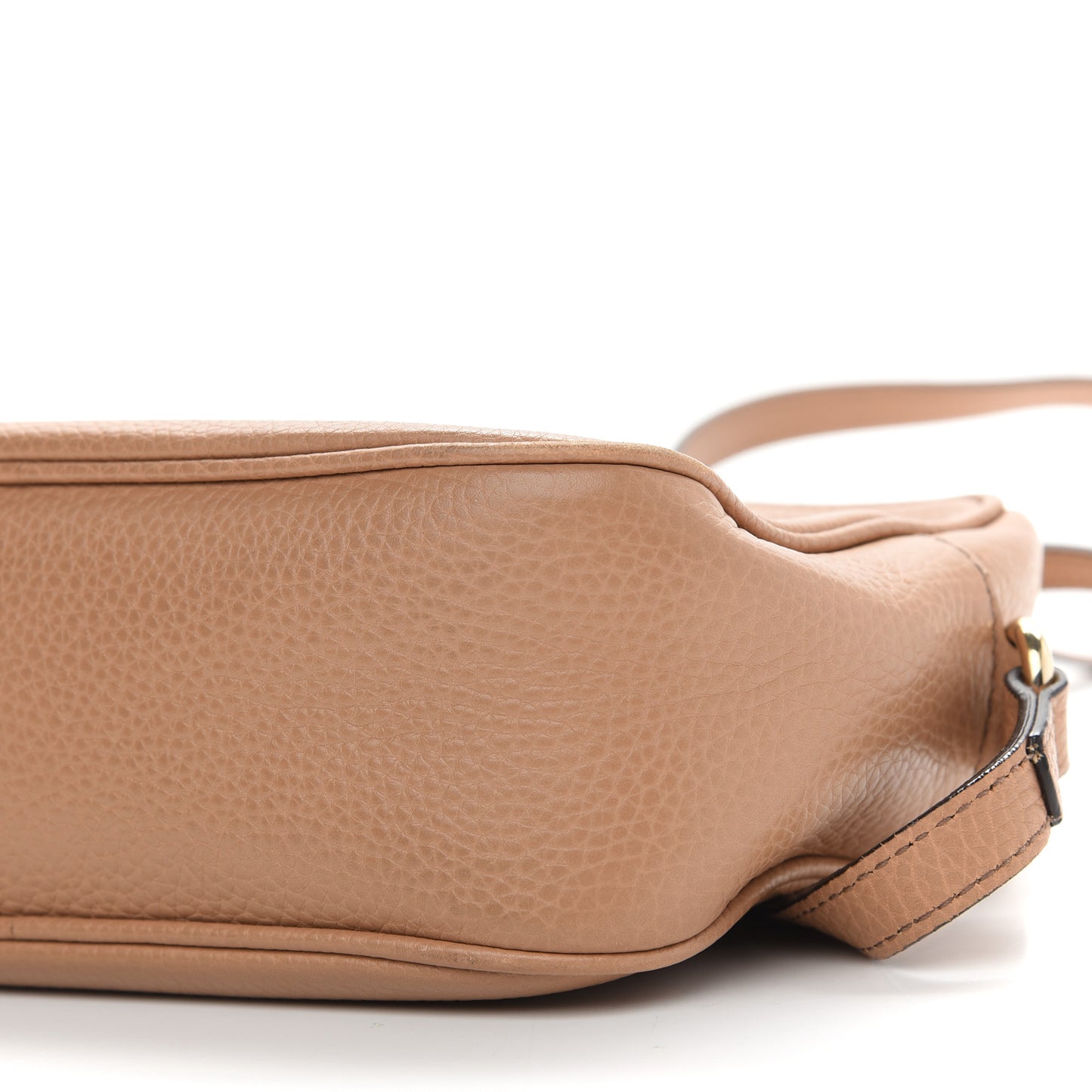 Pebbled Calfskin Small Soho Disco Bag Camelia