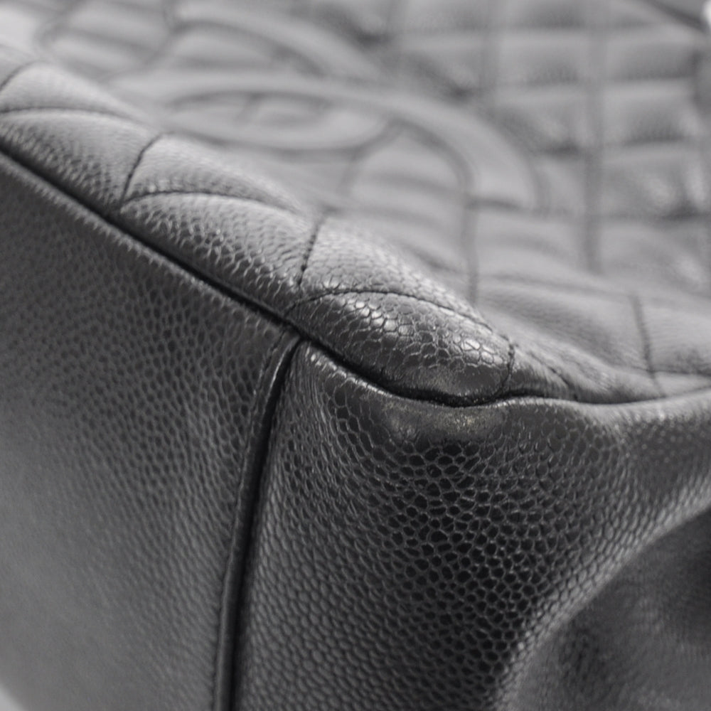 Caviar Quilted Grand Shopping Tote GST Black