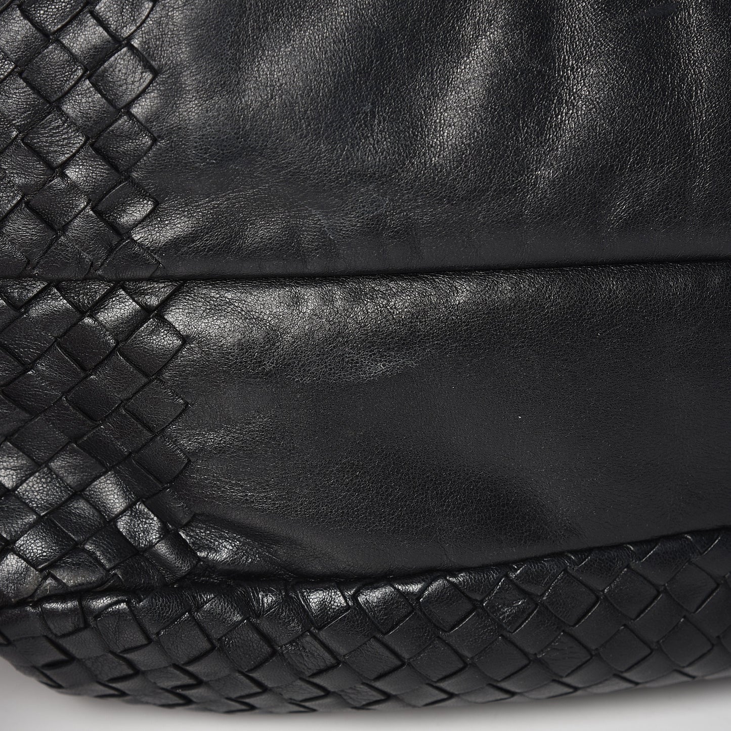 Nappa Intrecciato Large Campana Black