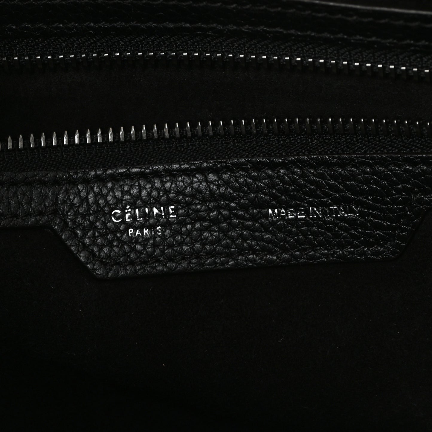 Grained Calfskin Medium Phantom Luggage Black