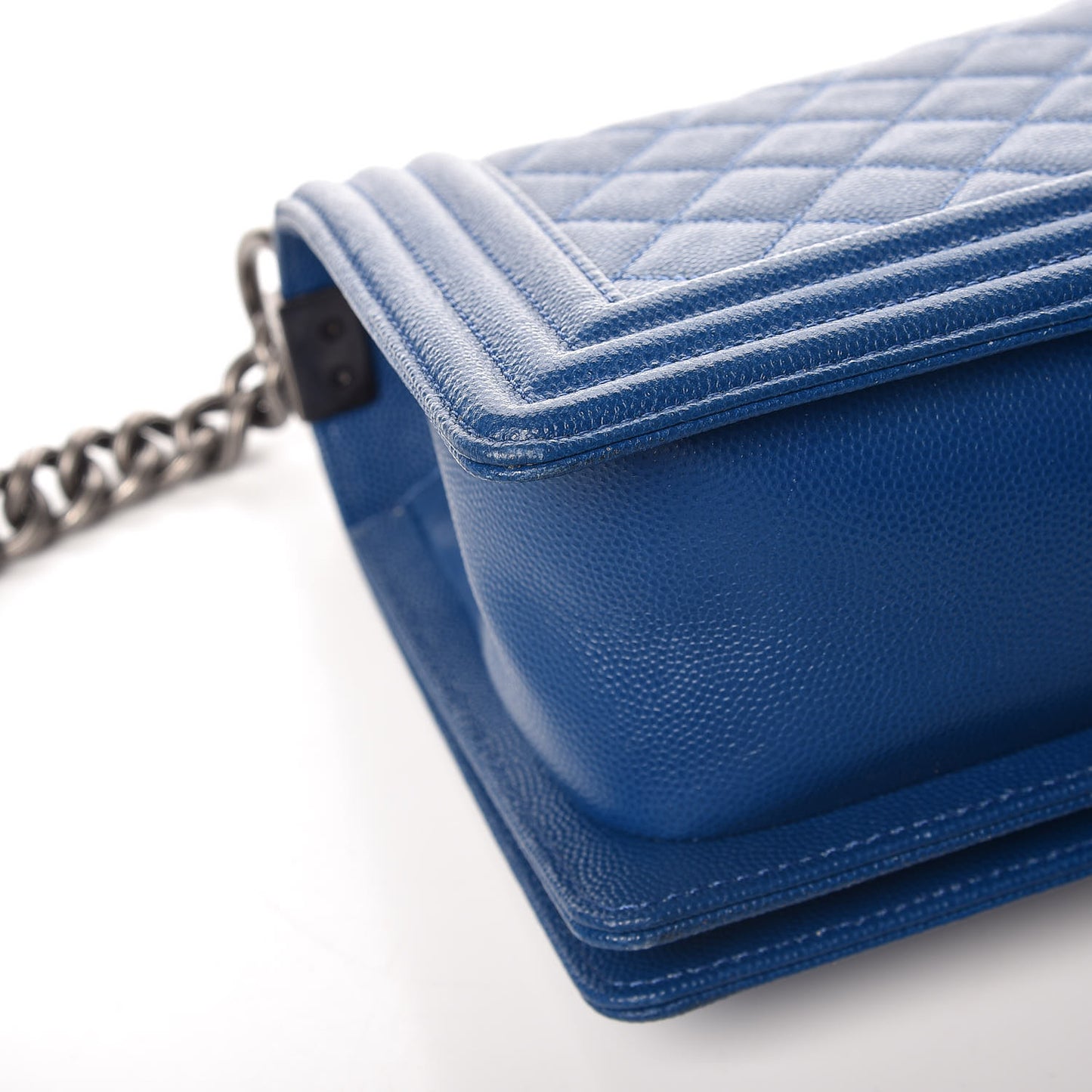 Caviar Quilted Medium Boy Flap Blue