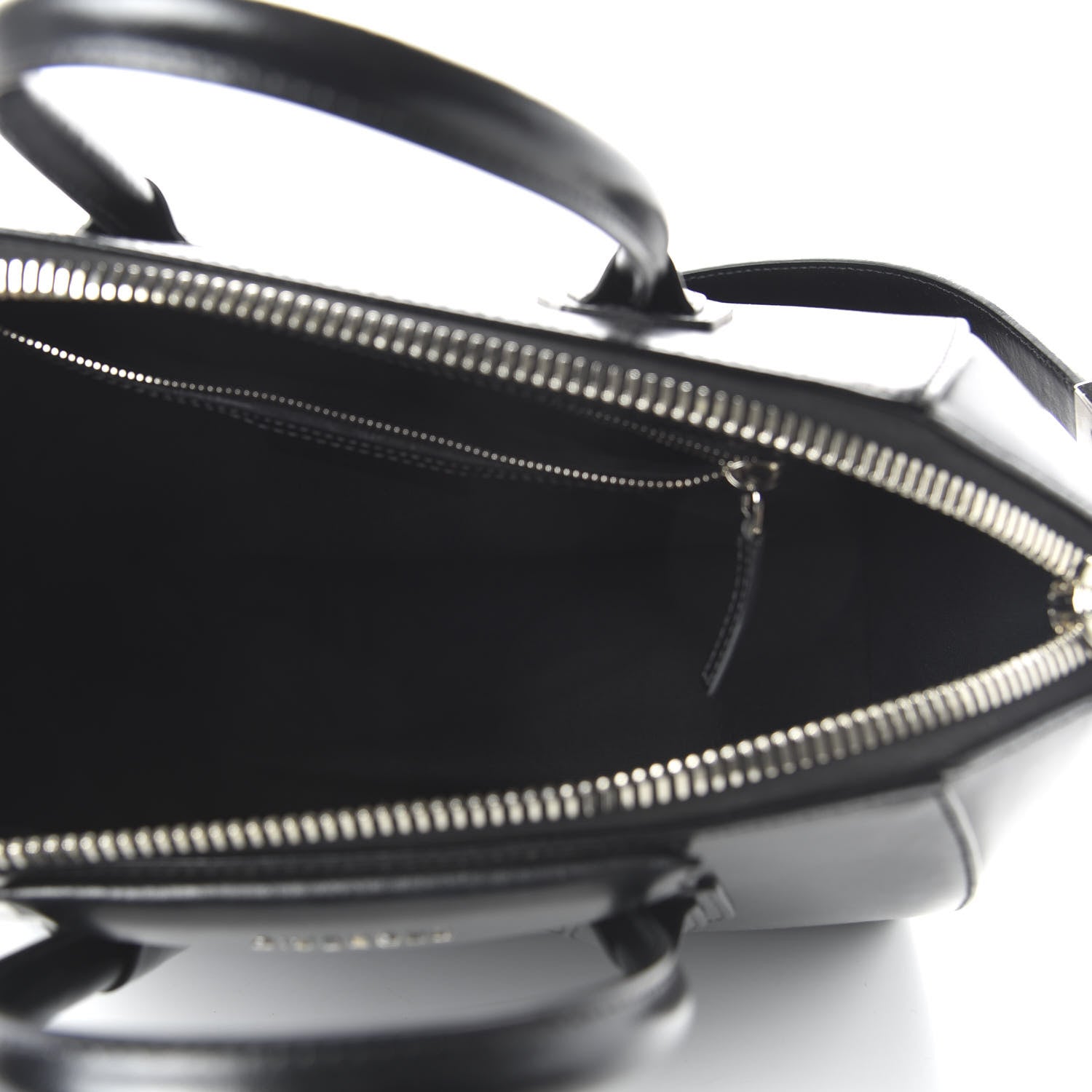 Givenchy Shiny Lord Calfskin Medium Antigona Black 5 of 10