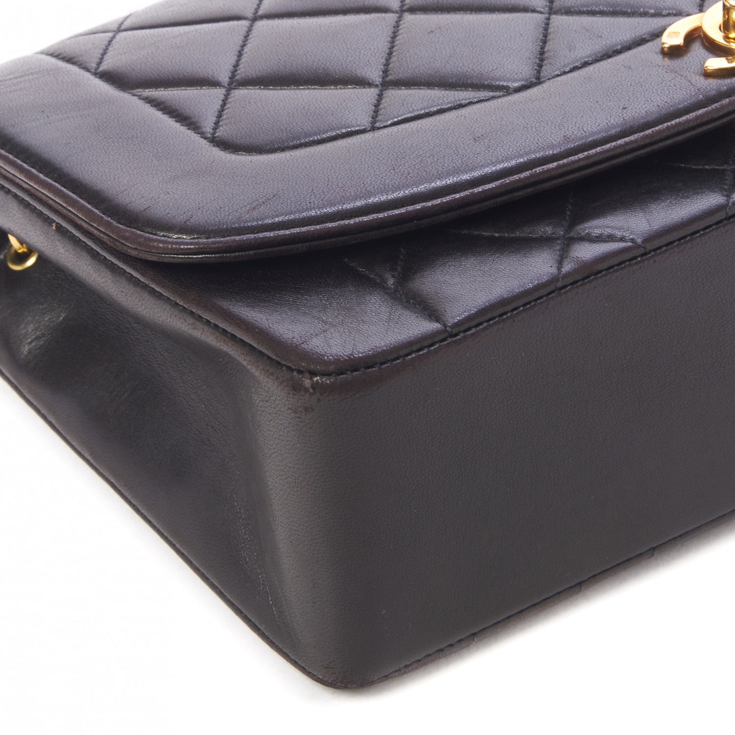 Lambskin Quilted Medium Single Flap Black