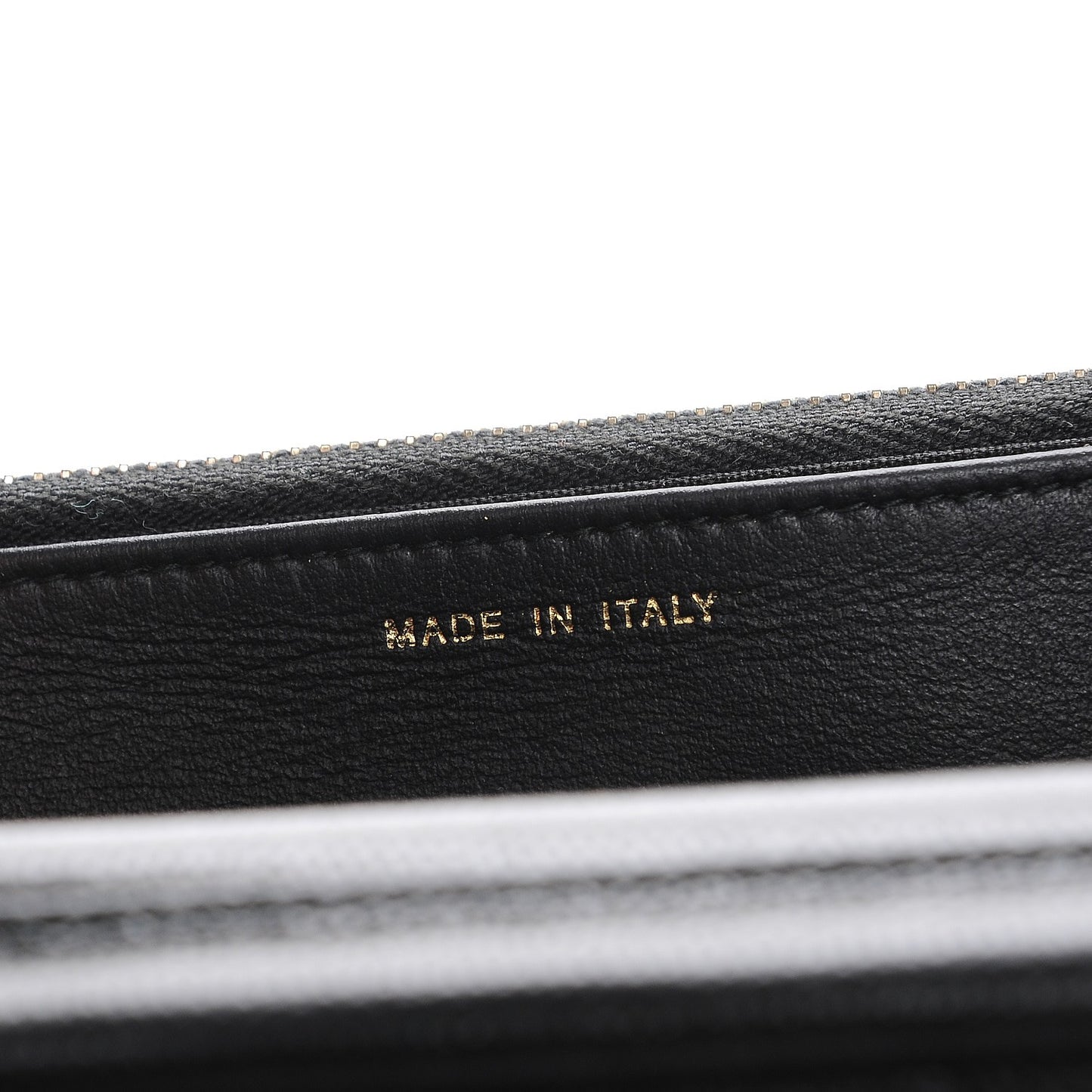 Caviar Quilted Golden Class Wallet On Chain WOC Black