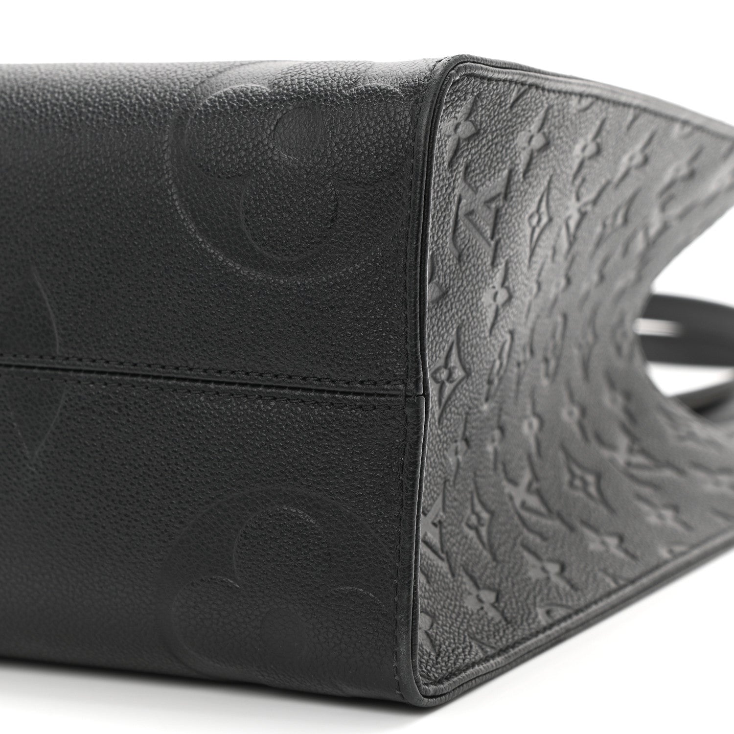 Louis Vuitton Empreinte Monogram Giant Onthego MM Black 10 of 12