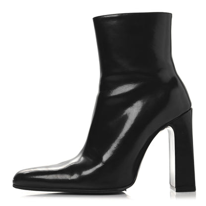Balenciaga Patinated Calfskin Round Toe 110 Booties 38 Black 1 of 11