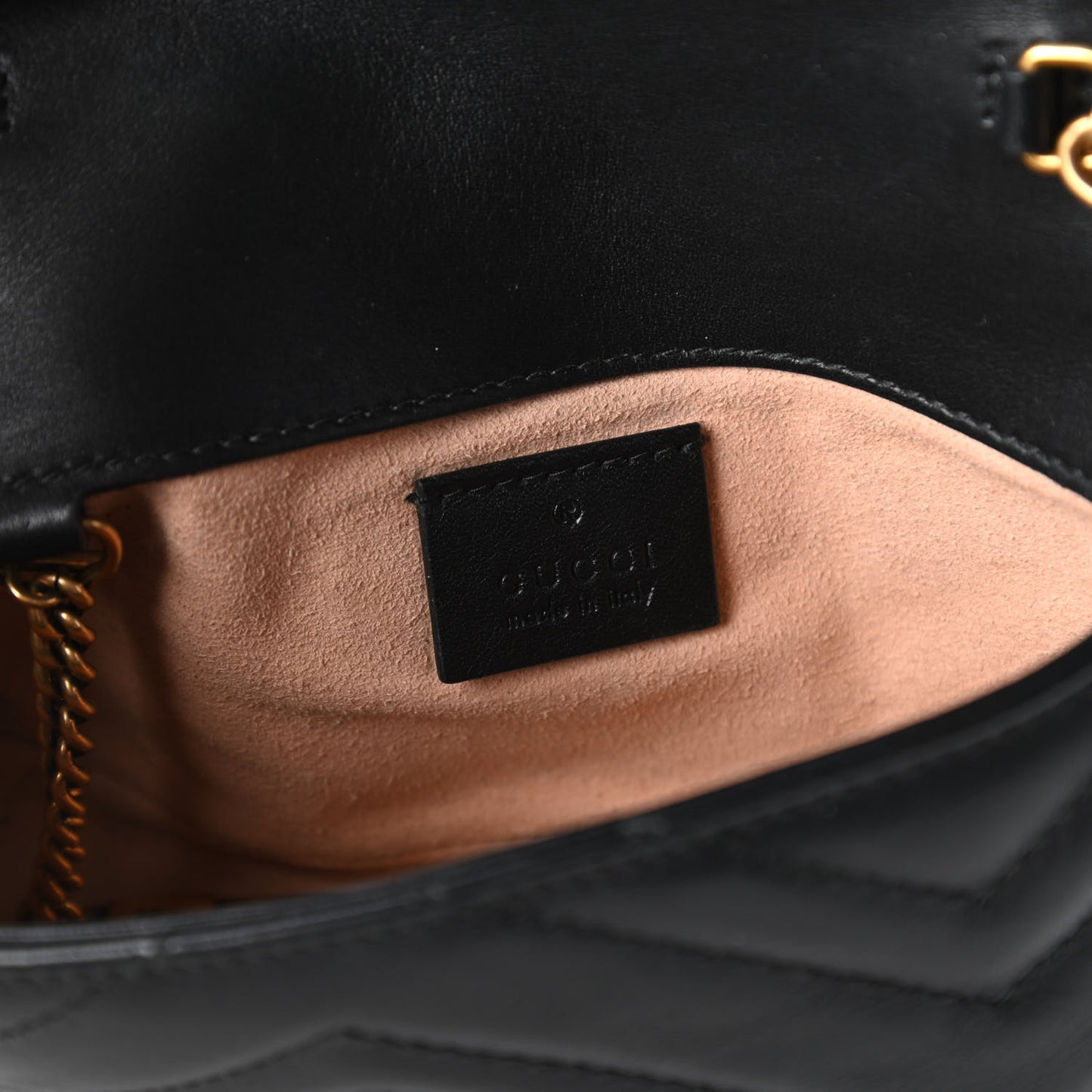 Calfskin Matelasse Super Mini GG Marmont Shoulder Bag Black