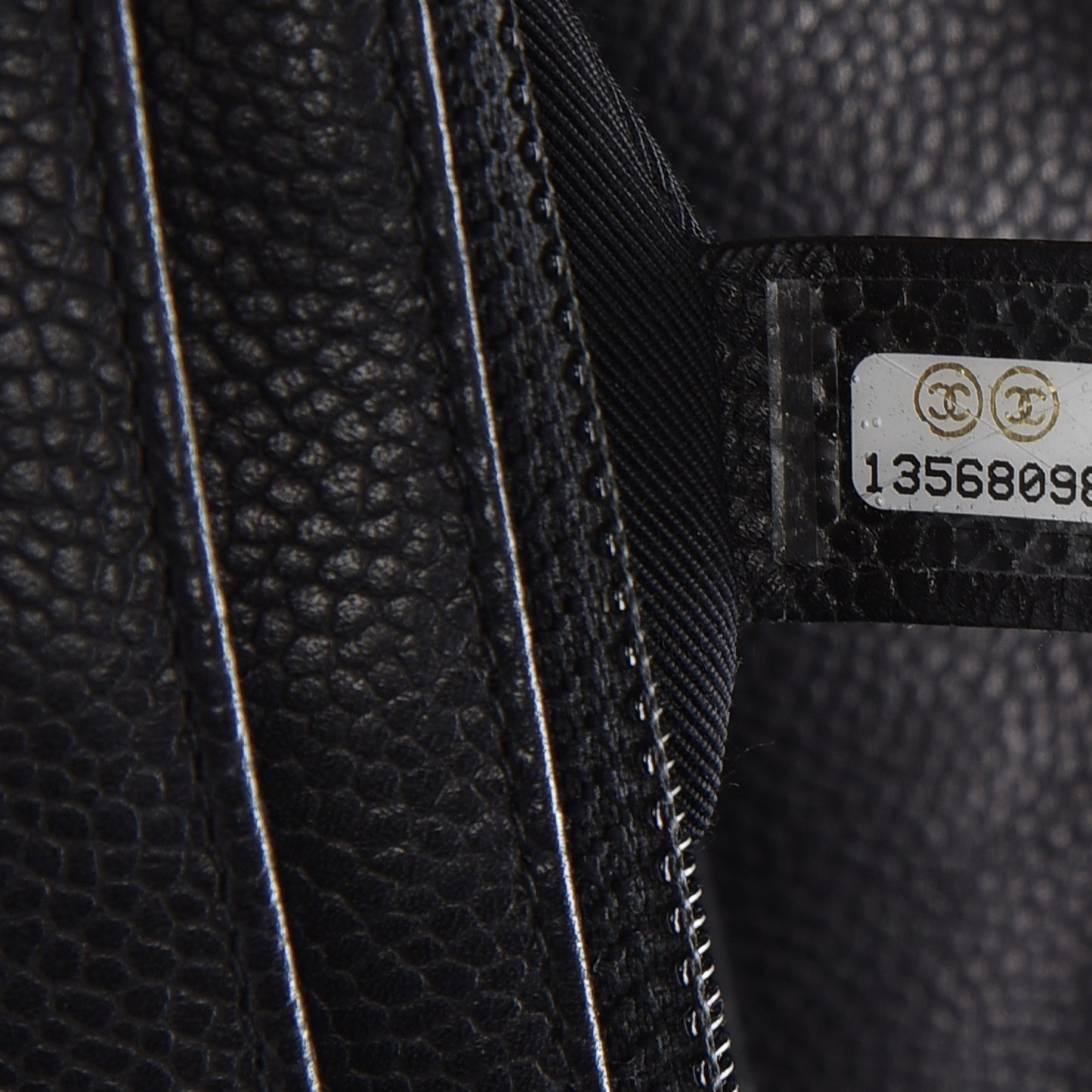 Caviar Half Moon Wallet On Chain WOC Black