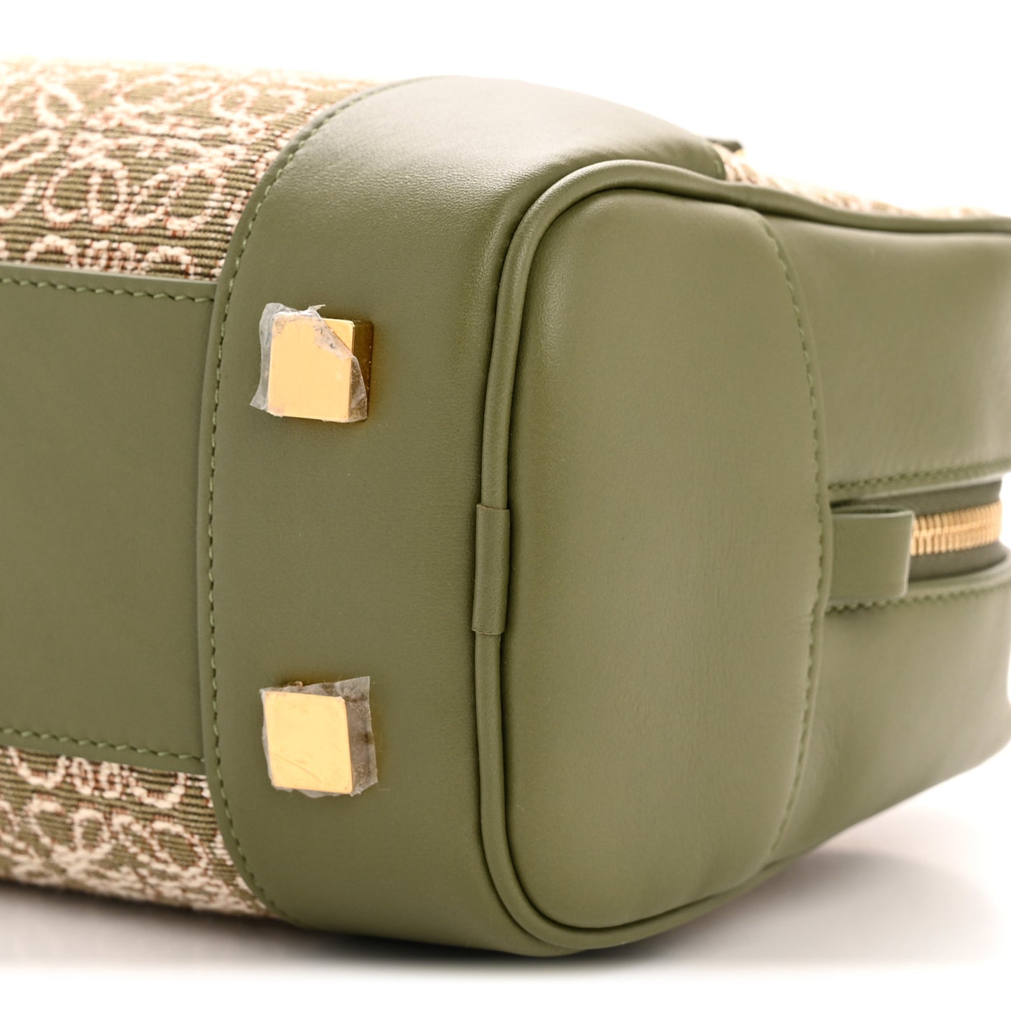 Jacquard Anagram Calfskin Amazona 23 Avocado Green