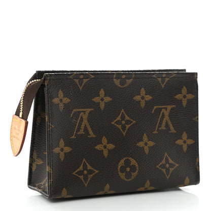 Louis Vuitton Monogram Toiletry Pouch 15 3 of 9