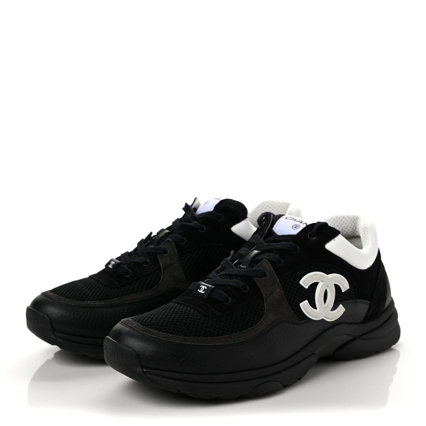 Mesh Suede Calfskin Grained Calfskin Mens CC Sneakers 45 Black White