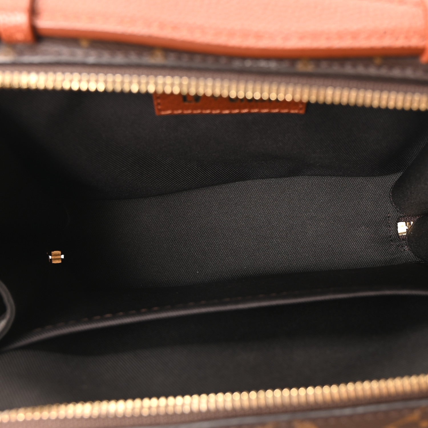 Louis Vuitton X NBA Grained Calfskin Monogram Handle Trunk Brown 8 of 17