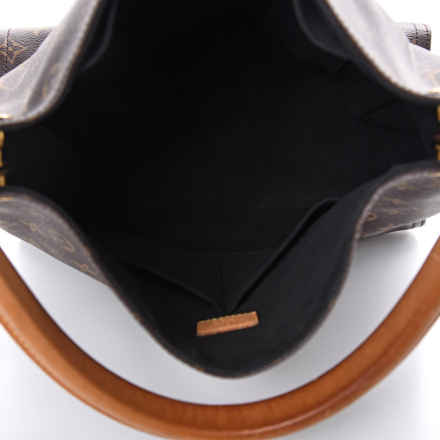 Monogram Gaia Black