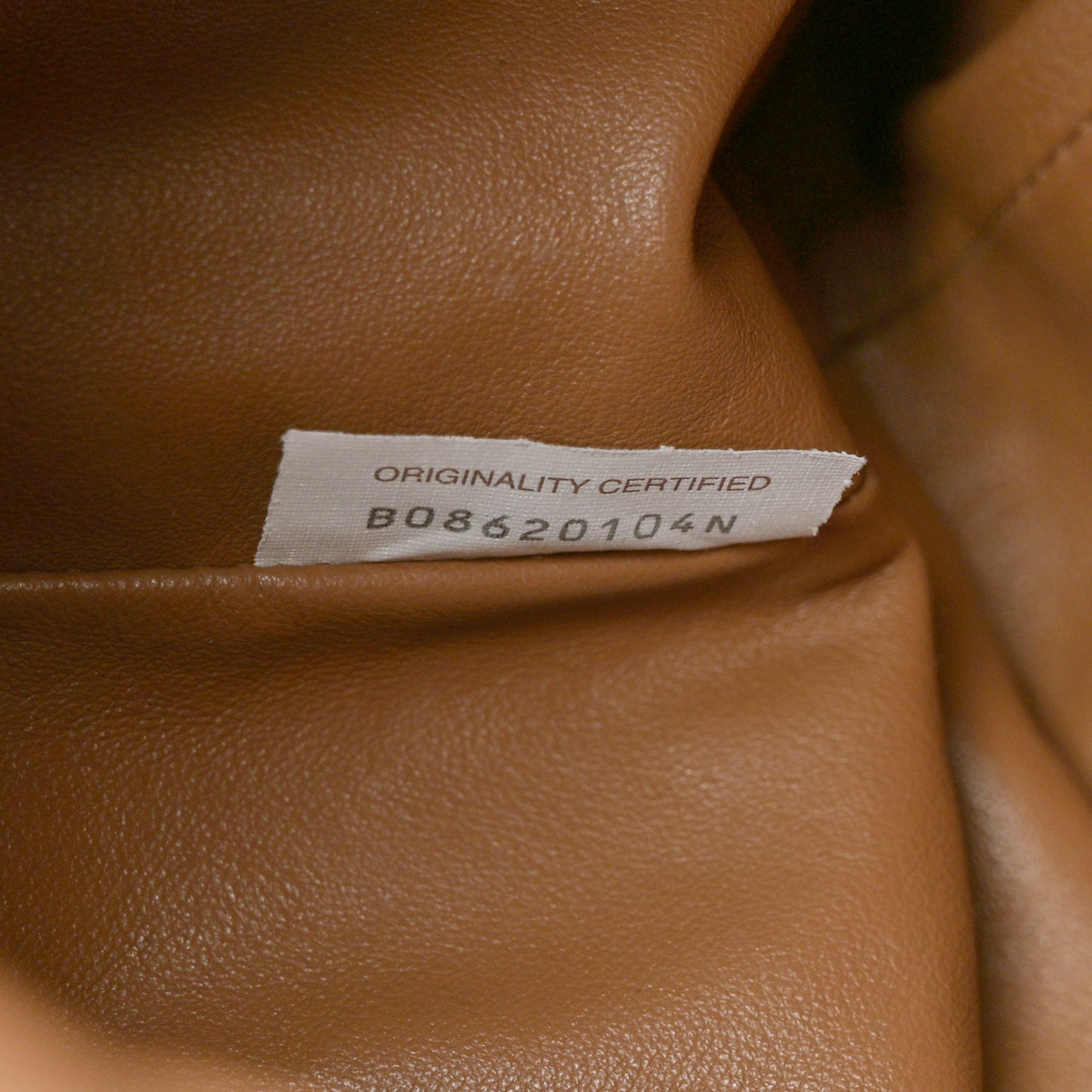 Smooth Butter Calfskin Large The Shoulder Pouch Cammello