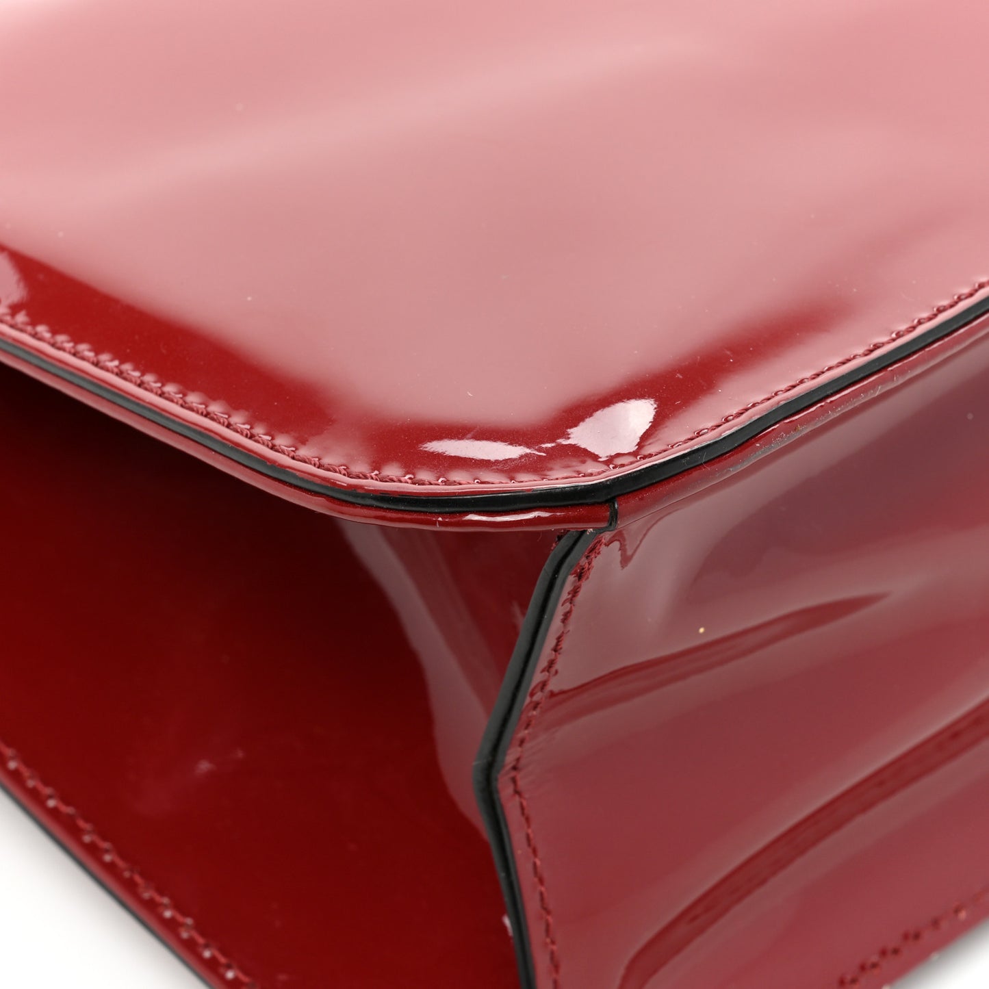 Patent Large Glam Lock Rockstud Flap Red