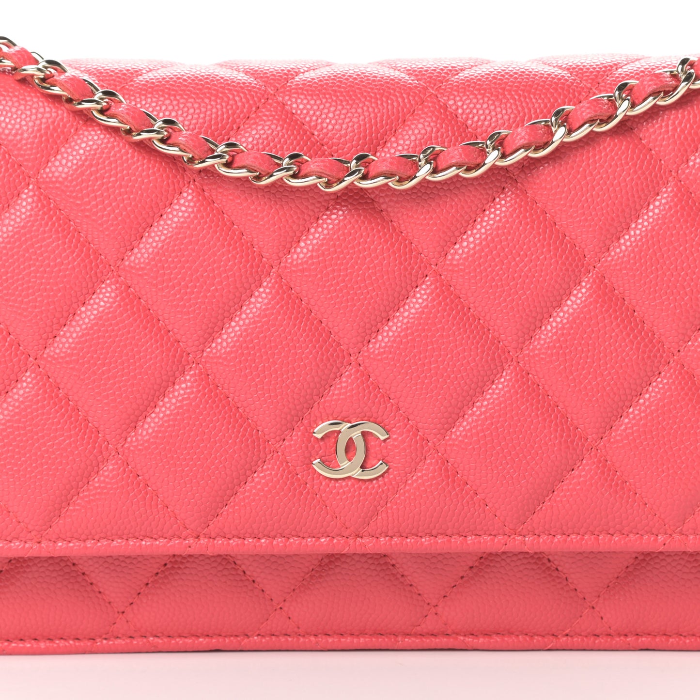 Caviar Quilted Wallet On Chain WOC Coral