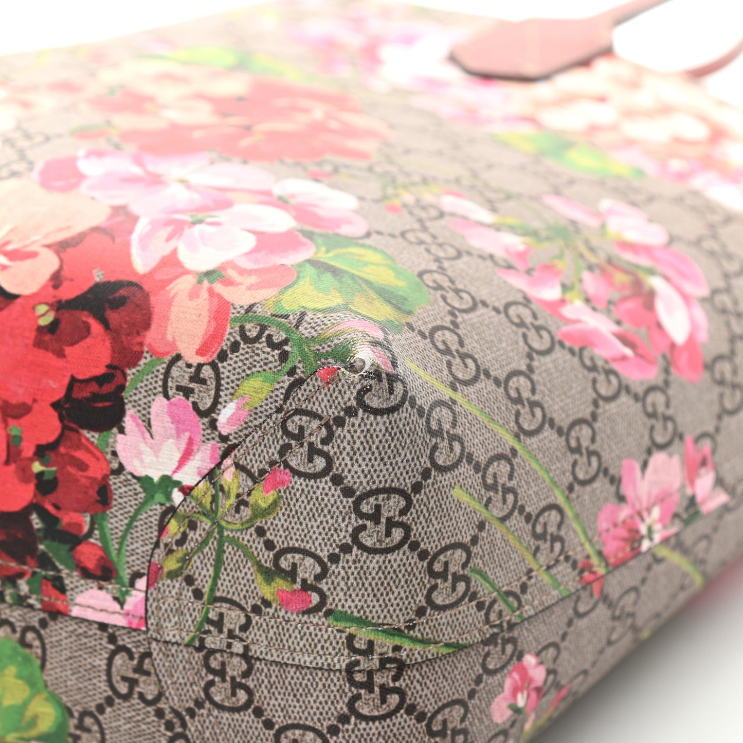 GG Supreme Monogram Blooms Medium Reversible Tote Beige Multicolor Dry Rose