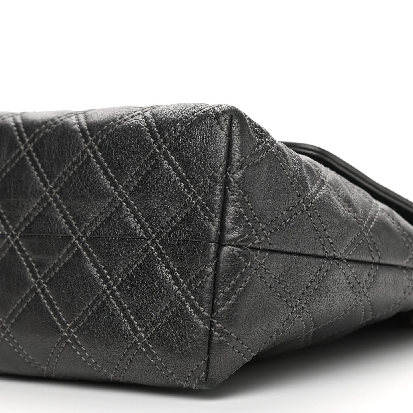 Lacquered Lambskin Baroque The XL Single Flap Pearl Anthracite
