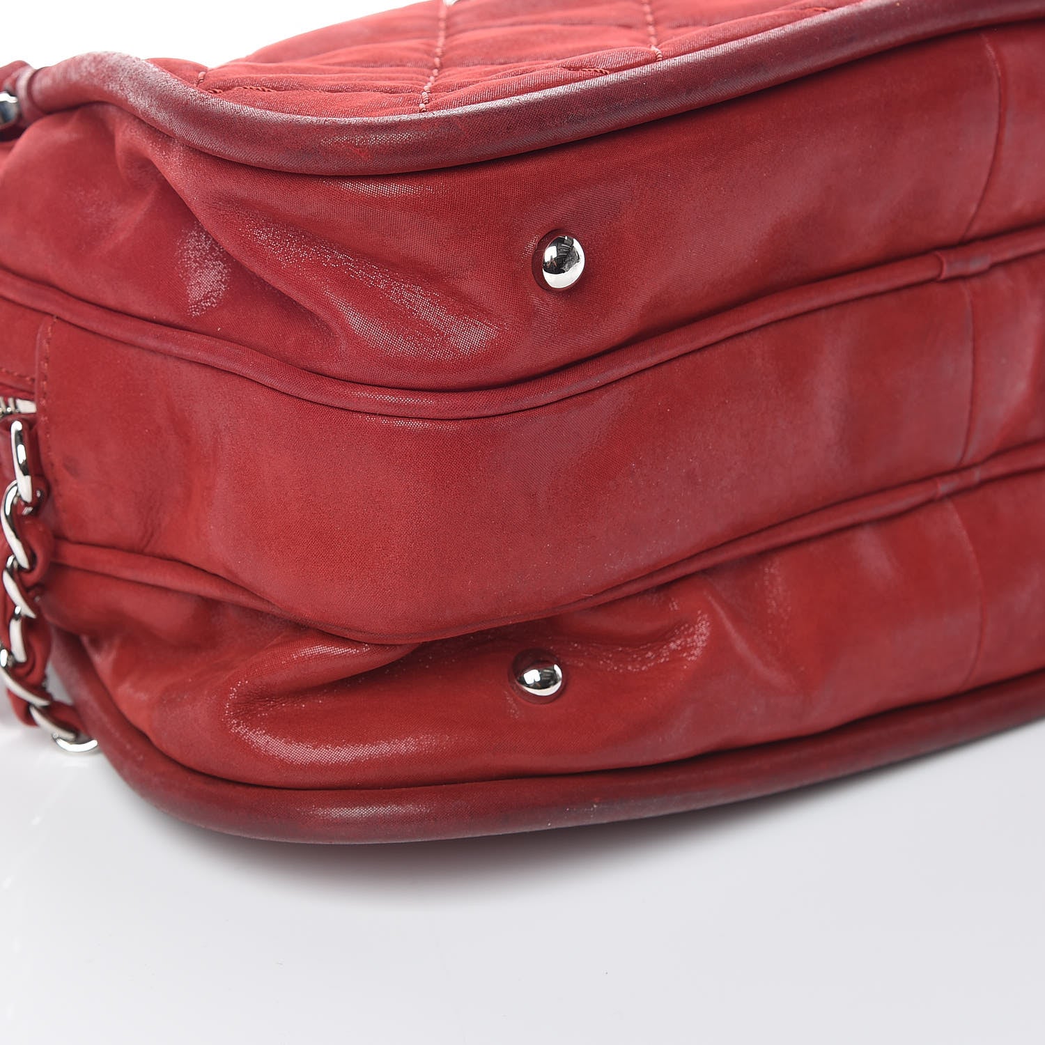 Chanel Iridescent Calfskin Quilted Relax CC Camera Case Red 15 of 16