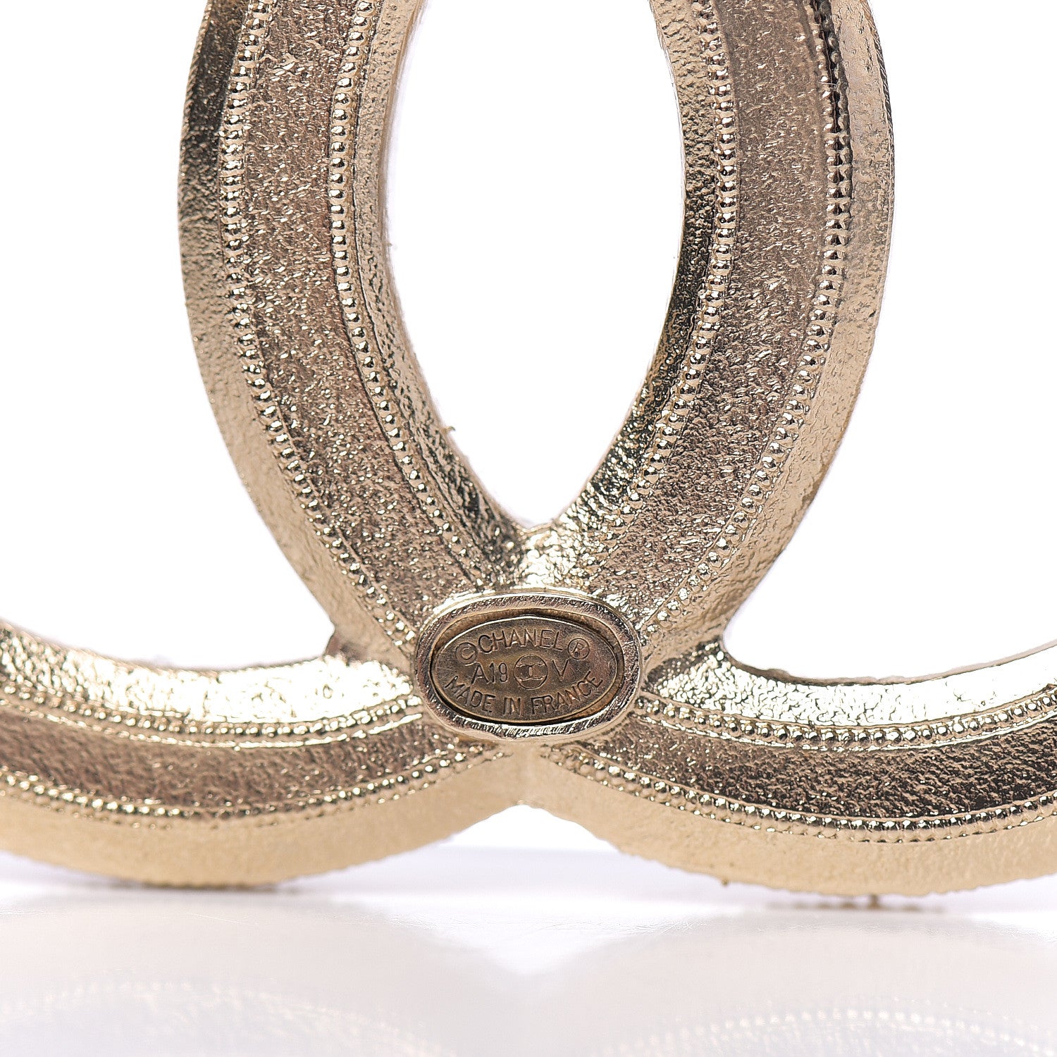 Chanel Pearl CC Brooch Gold 3 of 3