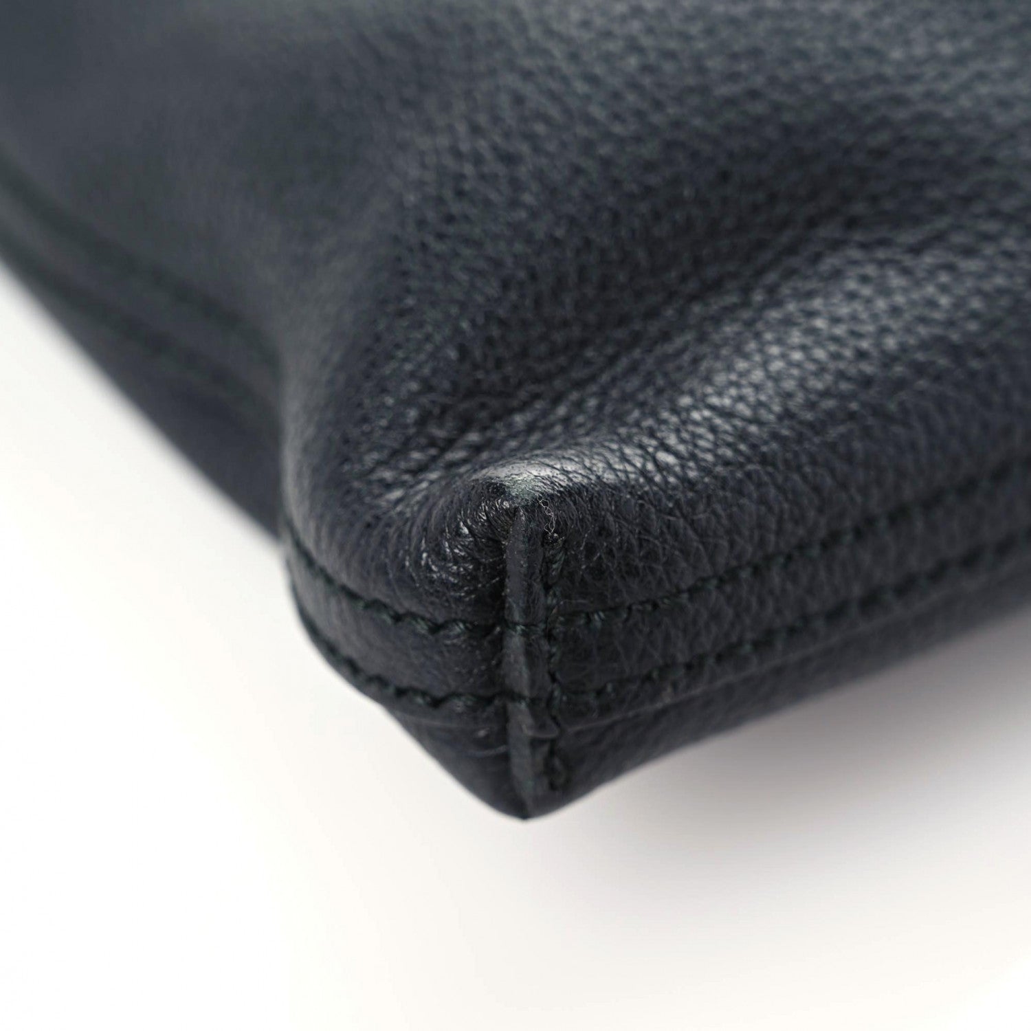 Gucci Pebbled Calfskin Large Logo Portfolio Clutch Black 8 of 12
