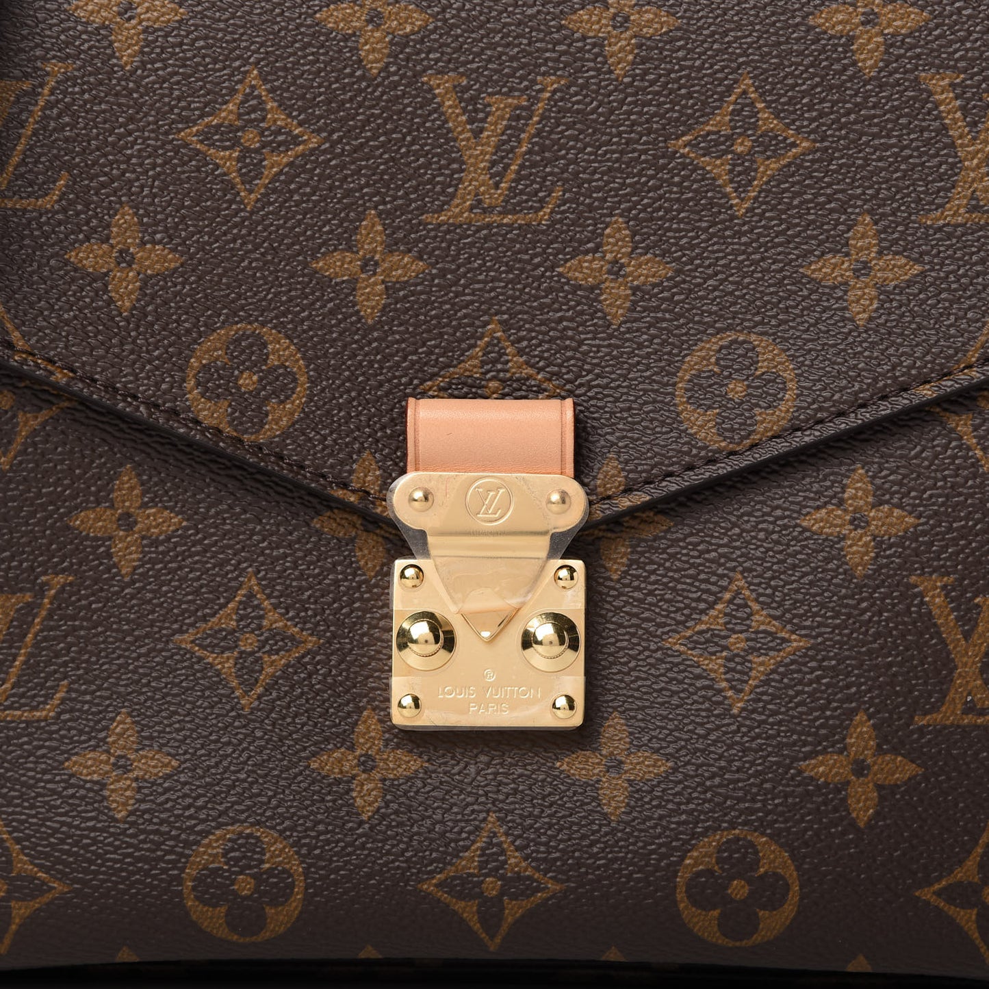 Monogram Pochette Metis