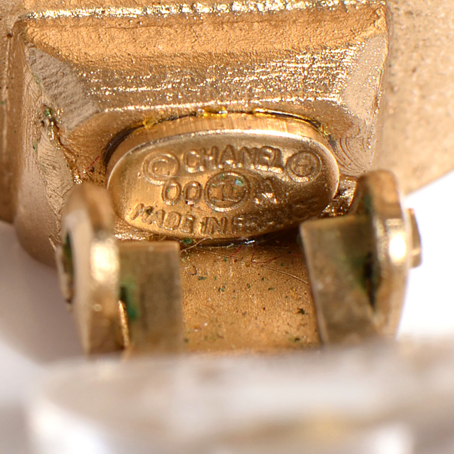 Chanel CC Crystal Clip On Earrings Red Gold 3 of 4