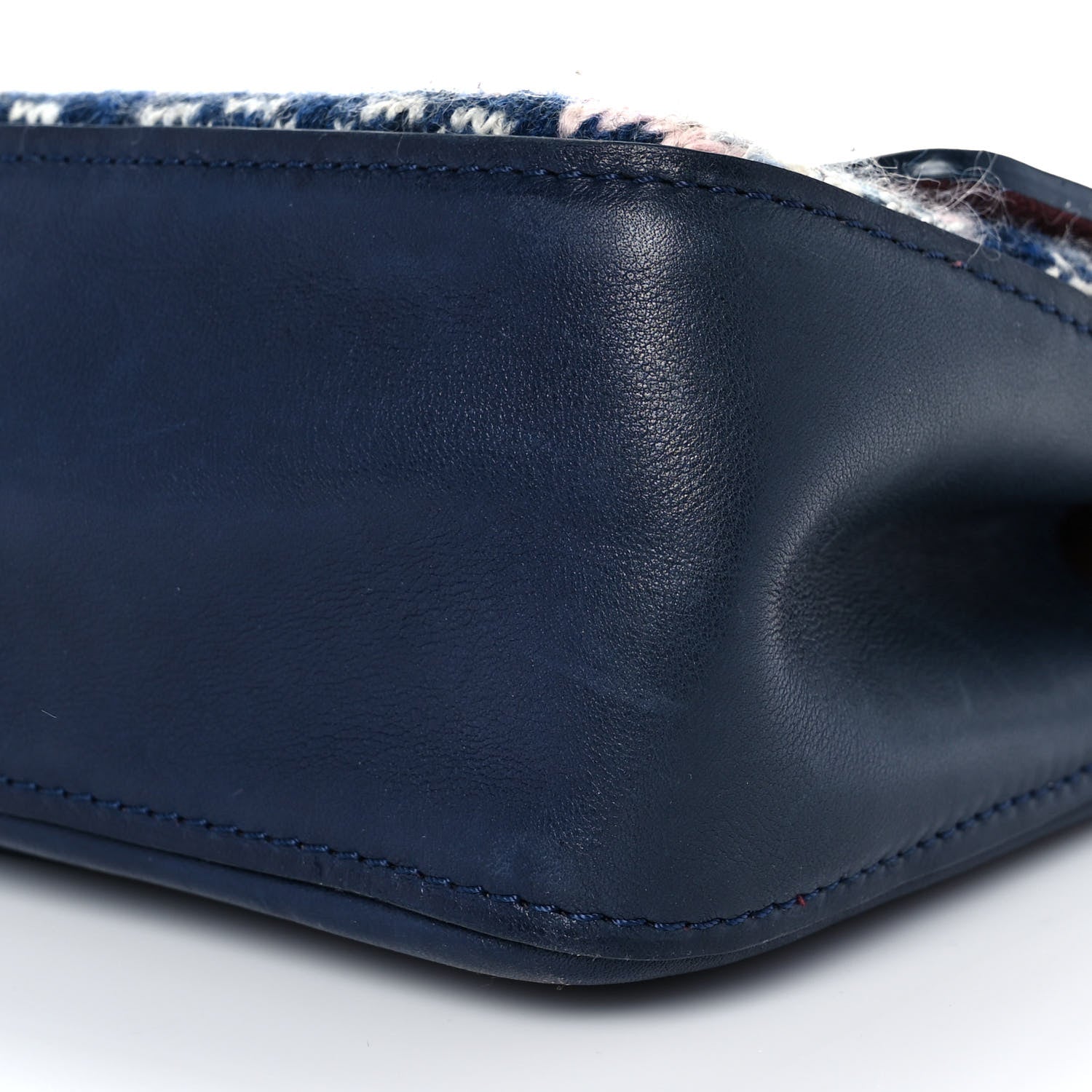 Chanel Smooth Calfskin Knit Nude 2.55 Reissue 225 Flap Navy 8 of 8